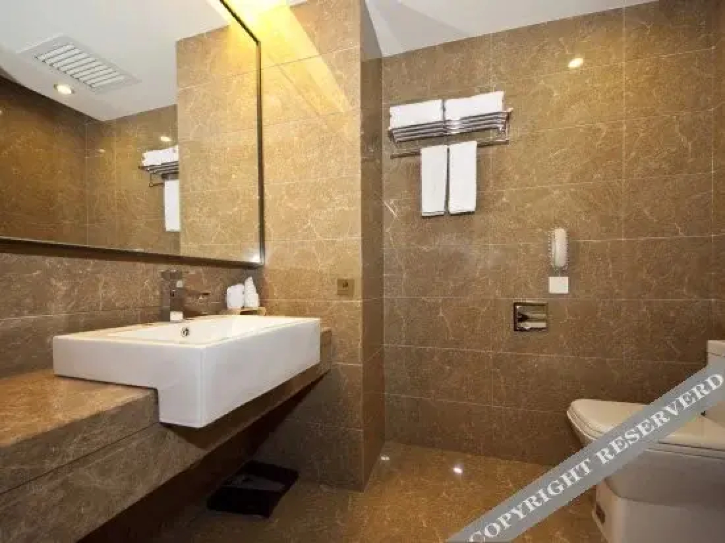 Rong Tai Auto Industry Business Center Hotel