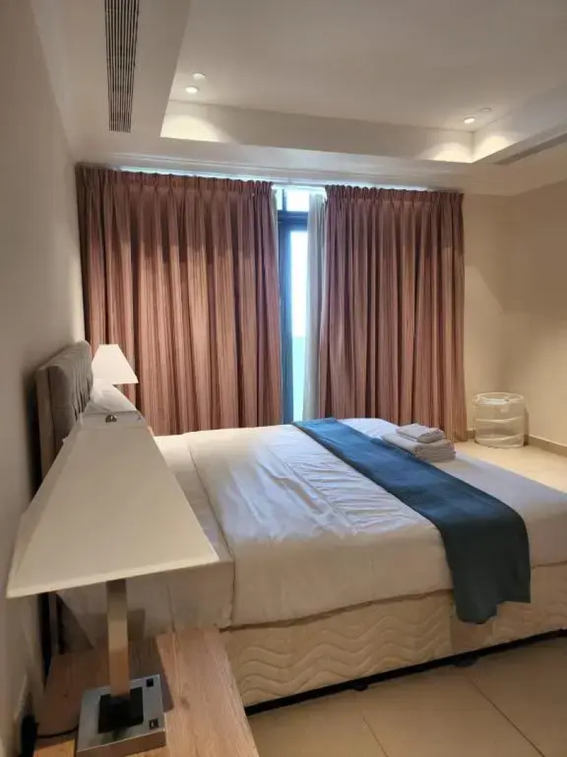 Lovely One Bedroom Apartment Porto Arabia, The Pearl Qatar