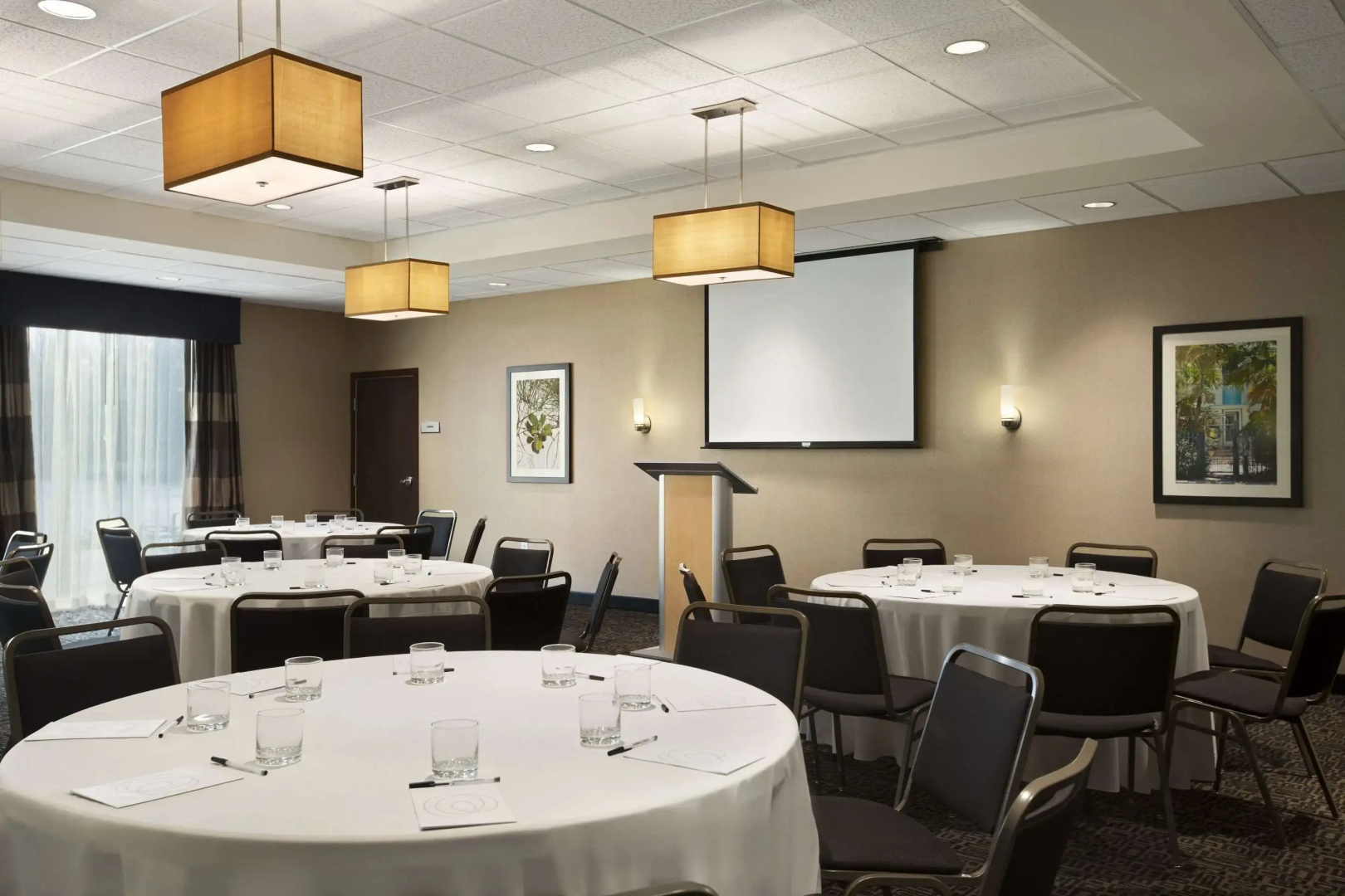 Holiday Inn Express Miami Airport Blue Lagoon Area by IHG