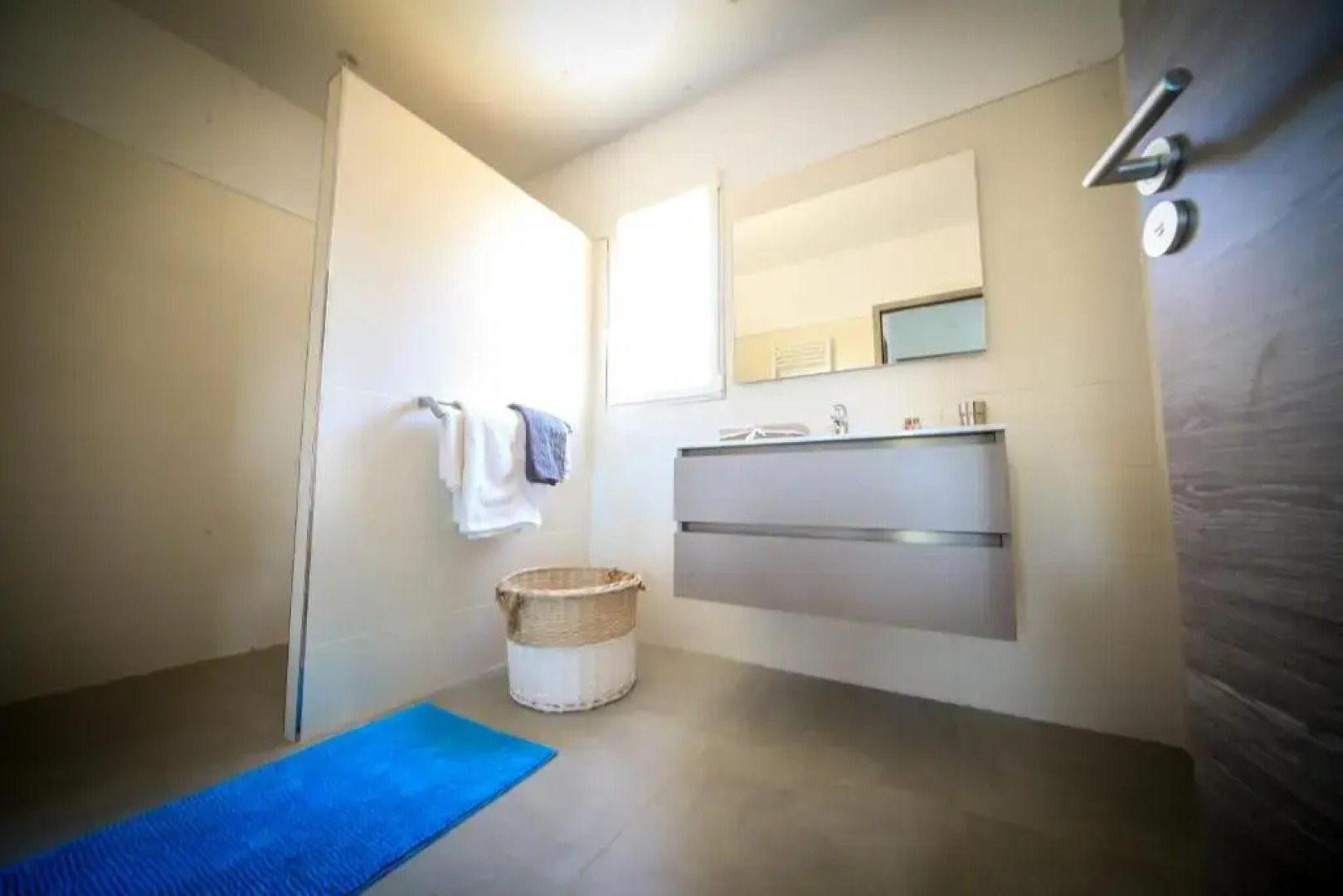 SARL valinco locations