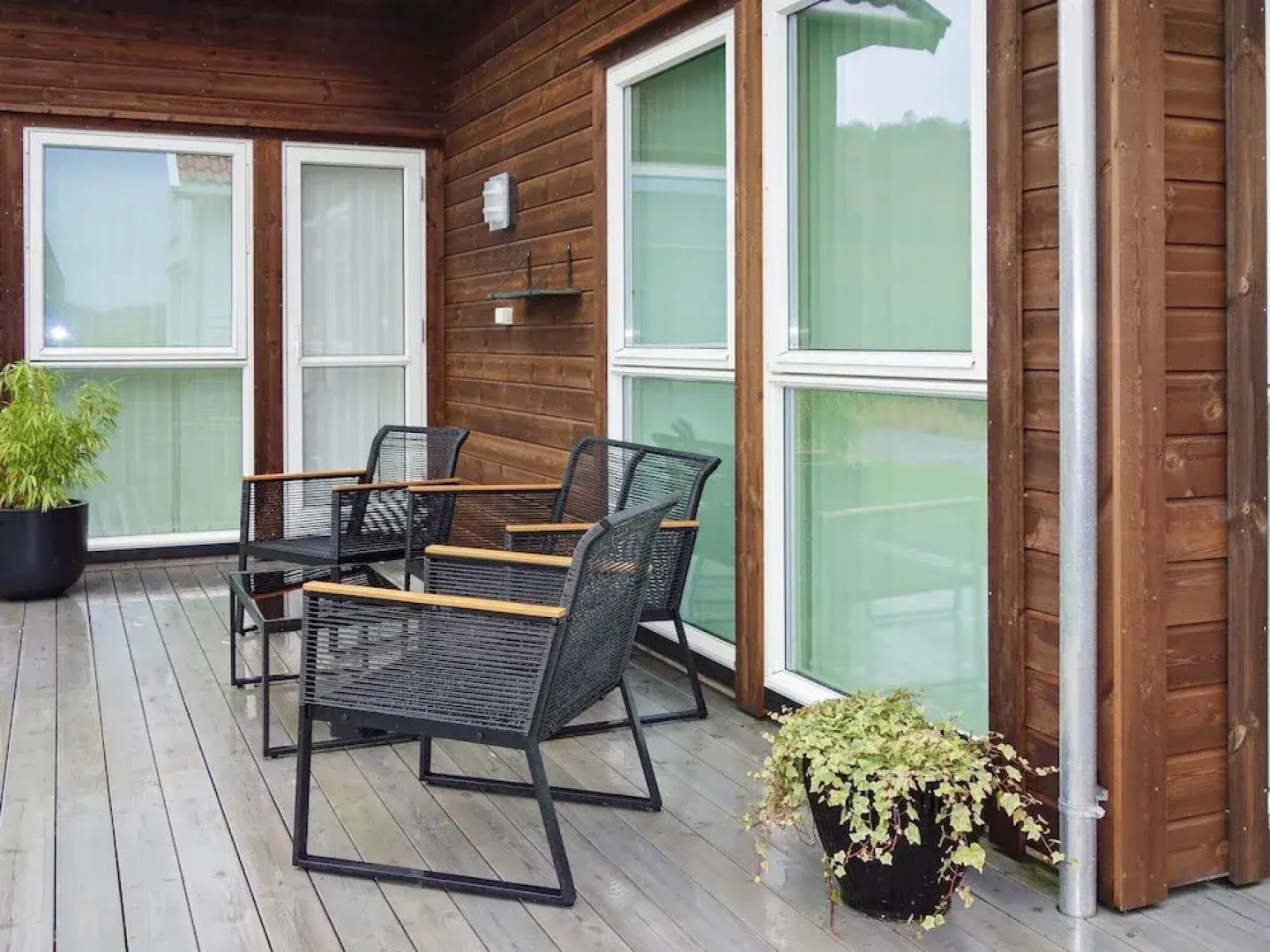 10 Person Holiday Home in Lyngdal