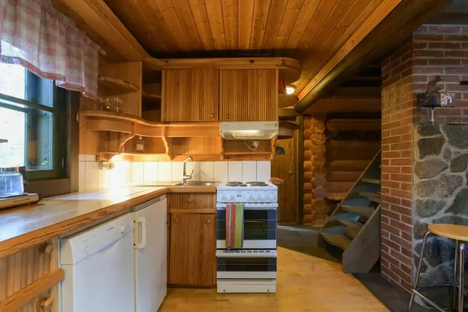 Laavu Holiday Homes