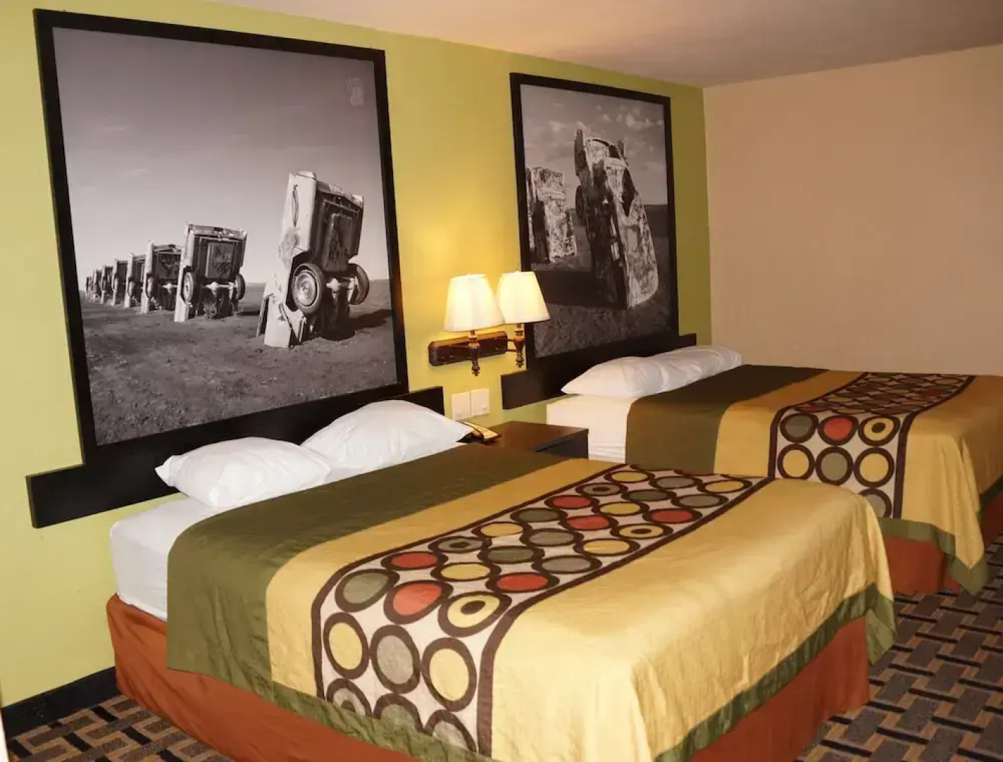 Super 8 Farmers Branch/north Dallas