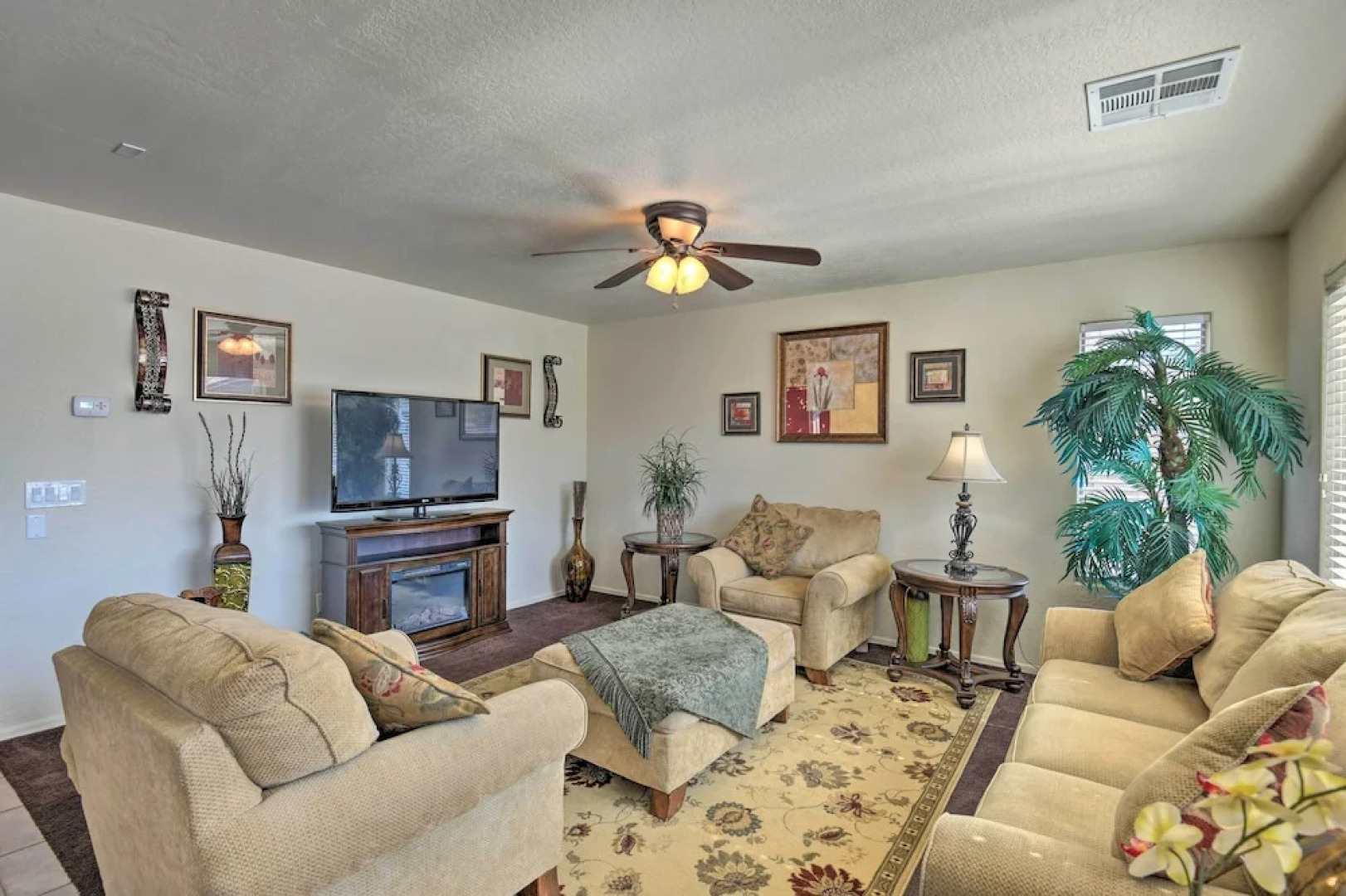 Private Pool & Hot Tub: San Tan Valley Home