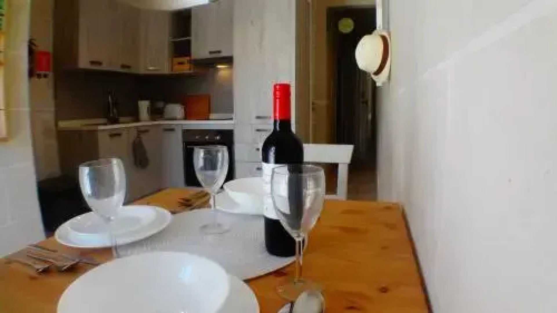 R1103Eri By Euroresort