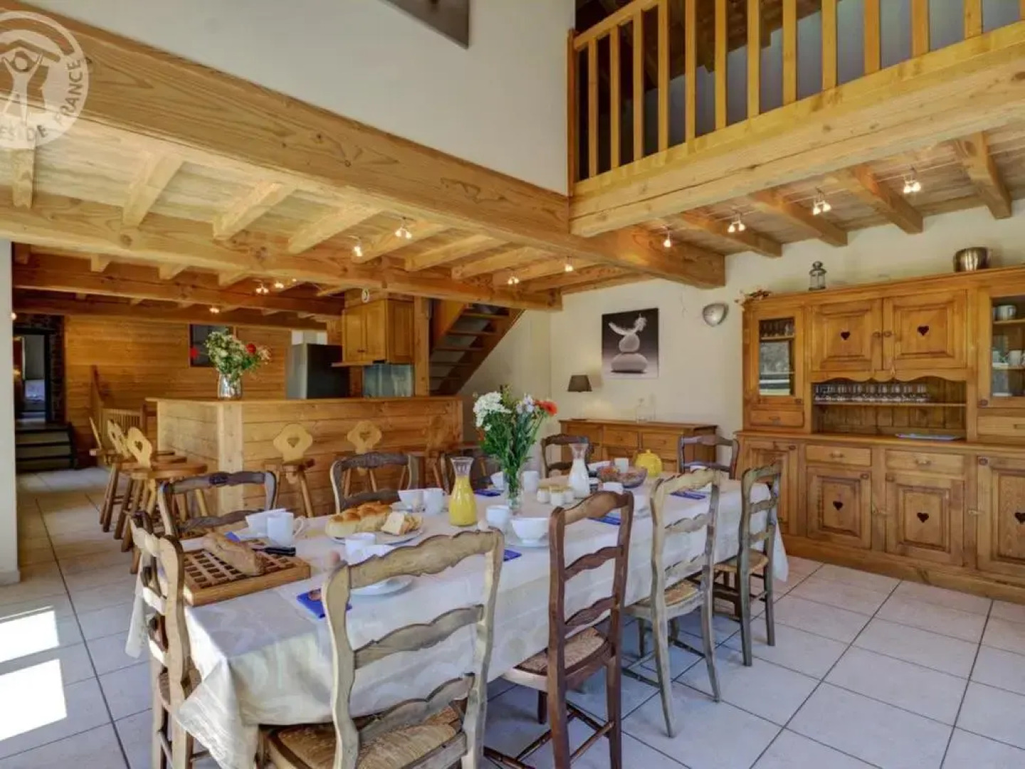 Gîte Croizet-sur-Gand, 7 pièces, 12 personnes - FR-1-496-25