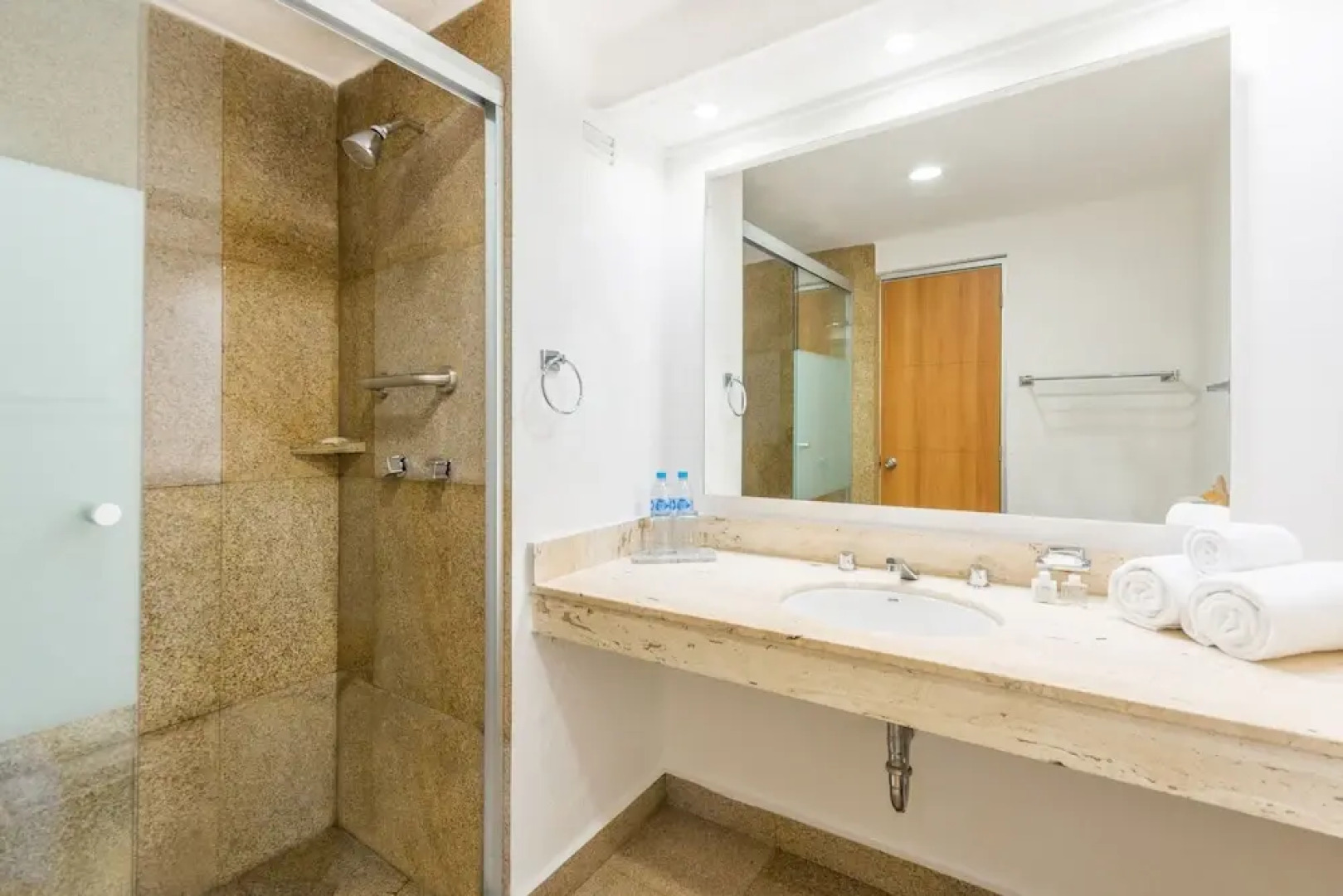 Friendly Fun Vallarta Different Experiences - All Inclusive.