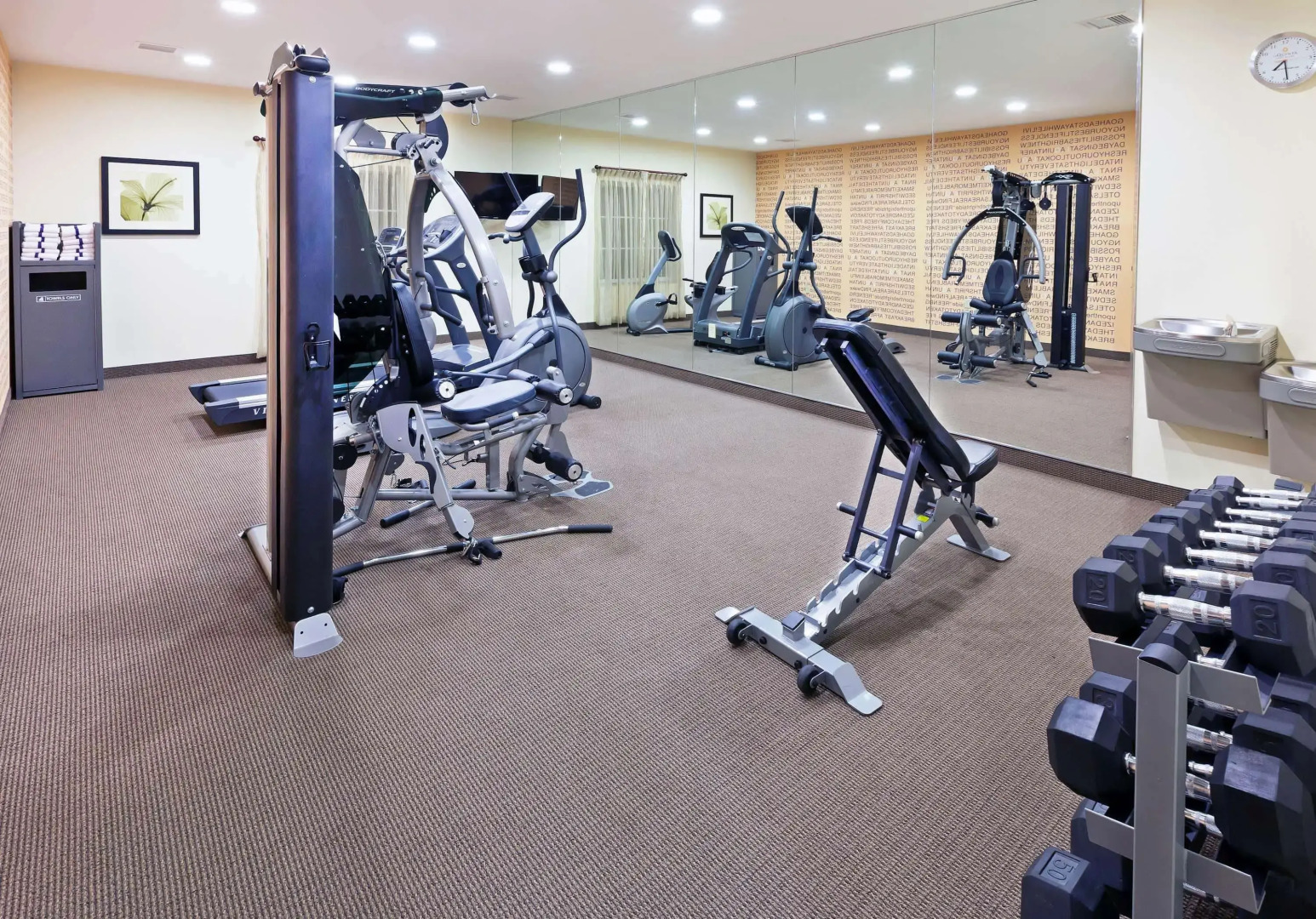 La Quinta Inn & Suites by Wyndham Floresville