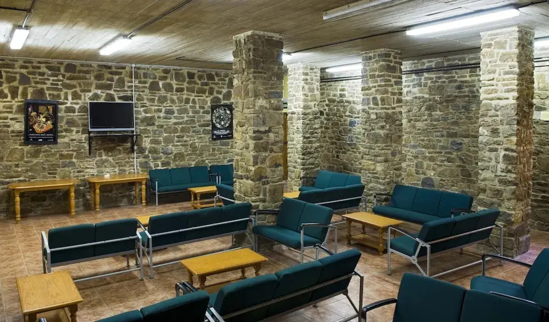 Albergue Inturjoven Cortes de la Frontera - Hostel