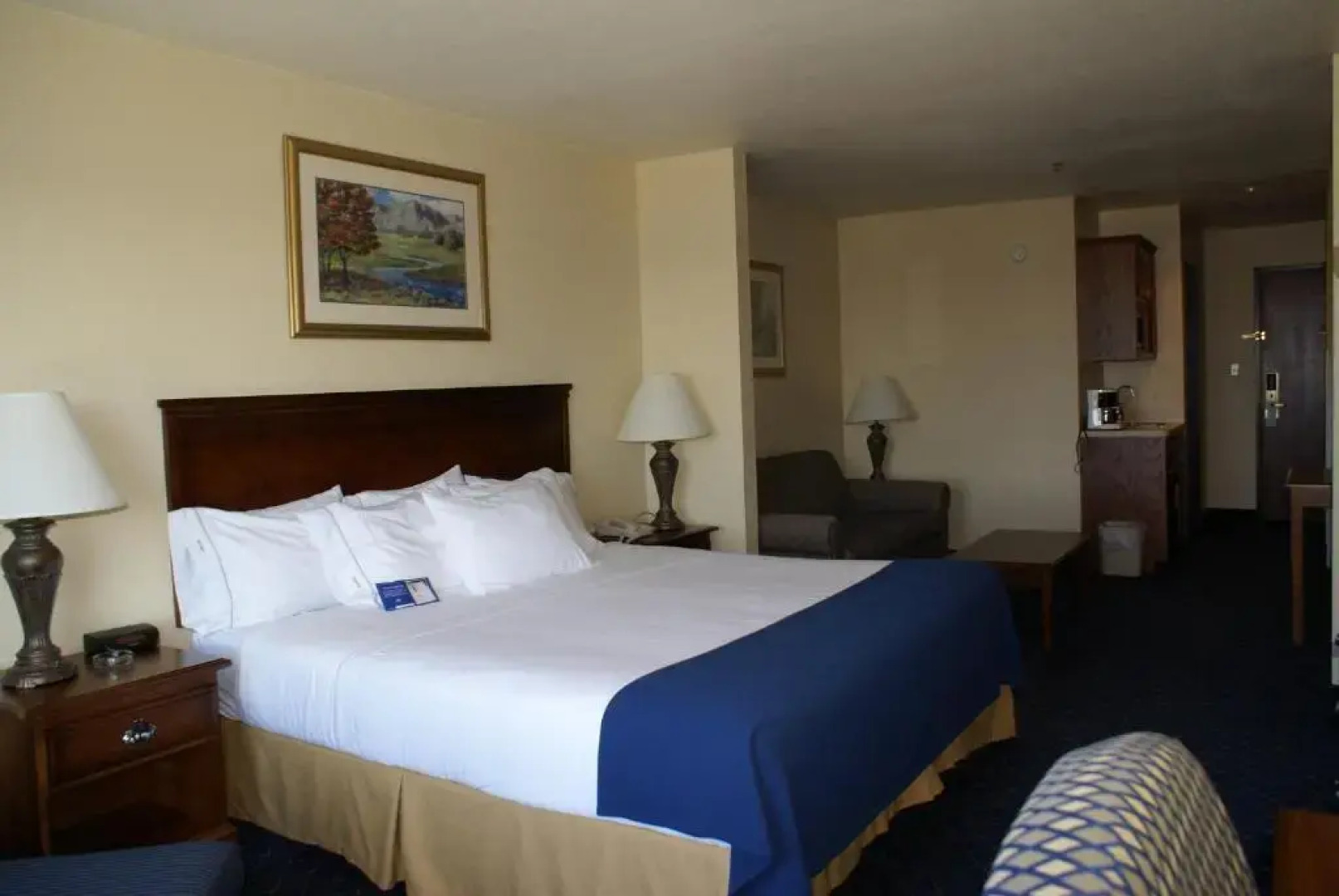 Holiday Inn Express & Suites Mountain Home