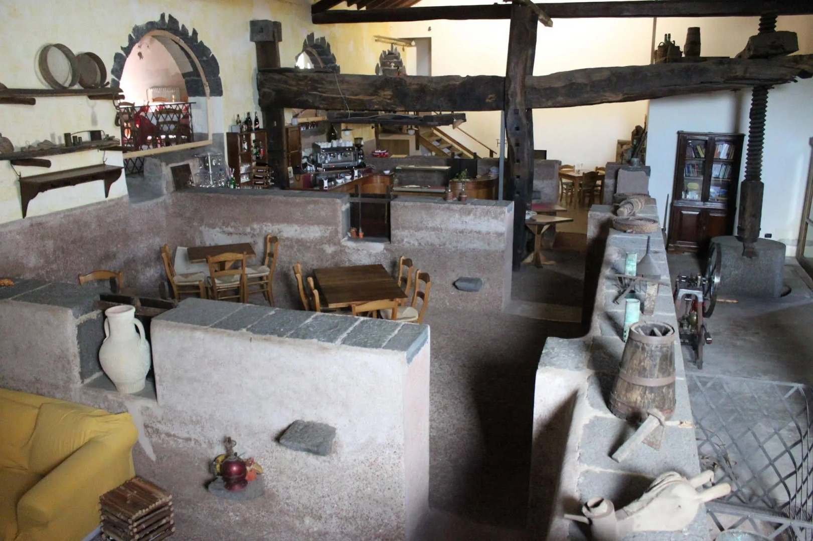 La pietra antica O' munti