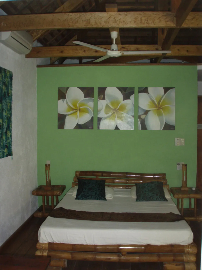 Tepanee Beach Resort