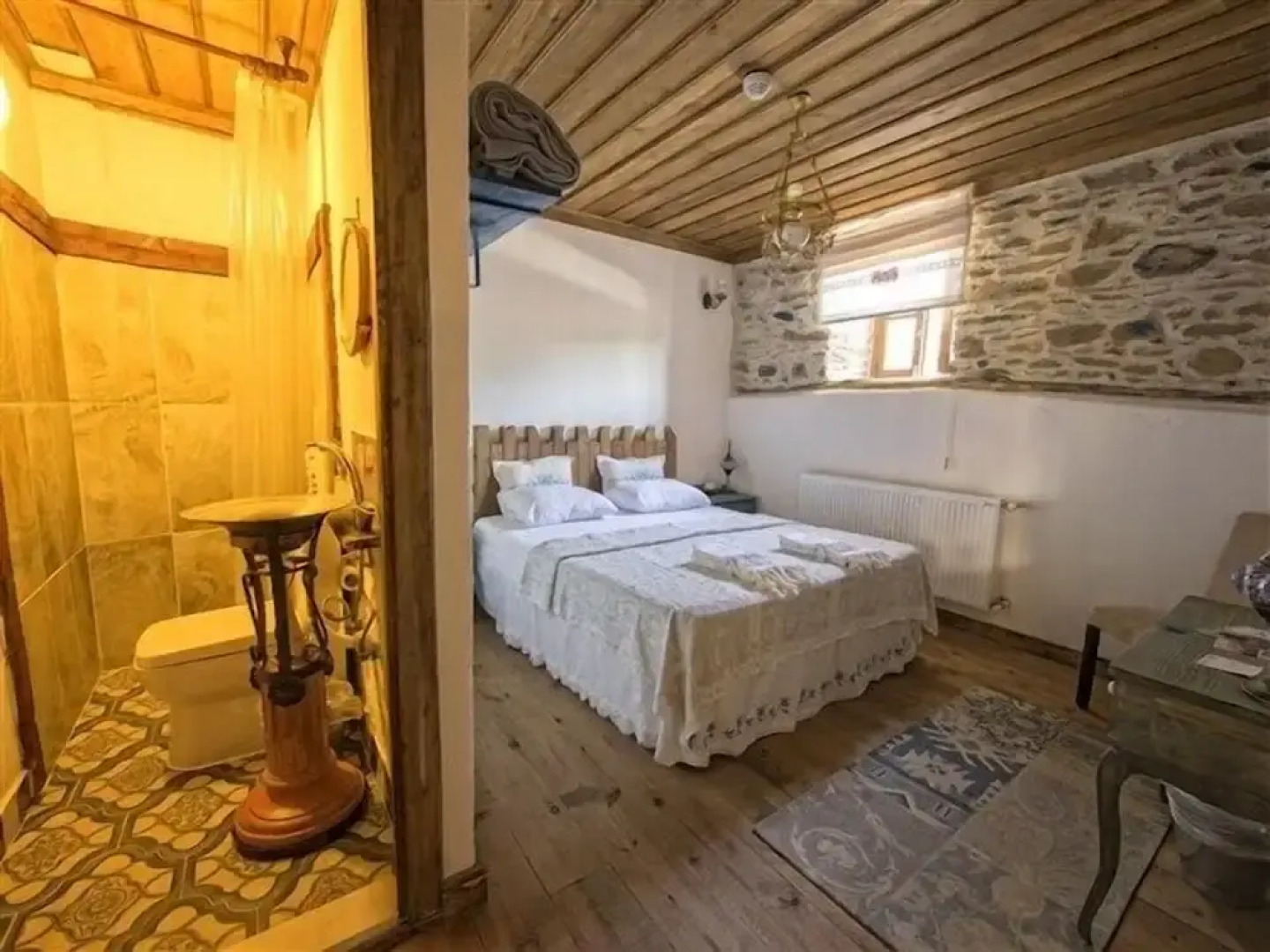 Birgi Hotel Saliha Hanim Tas Konak