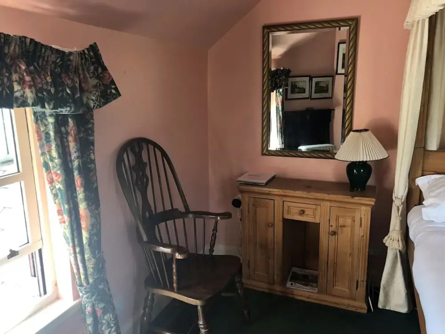 The Cross Keys Hotel