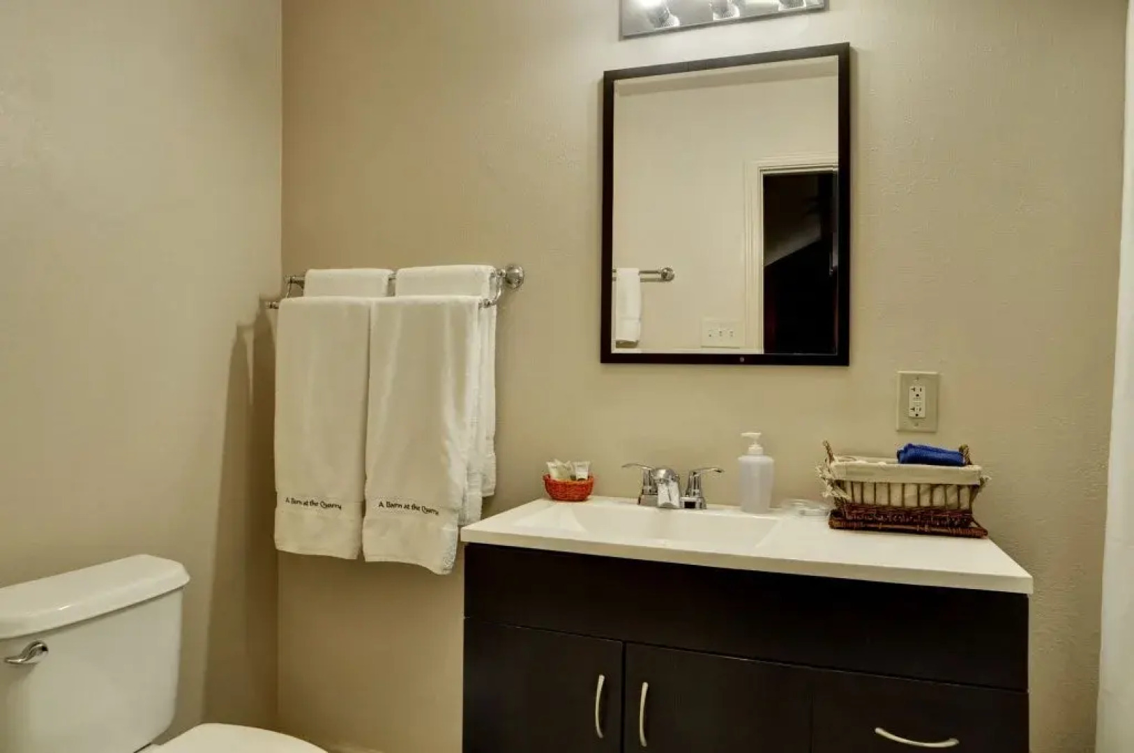 A Barn at the Quarry