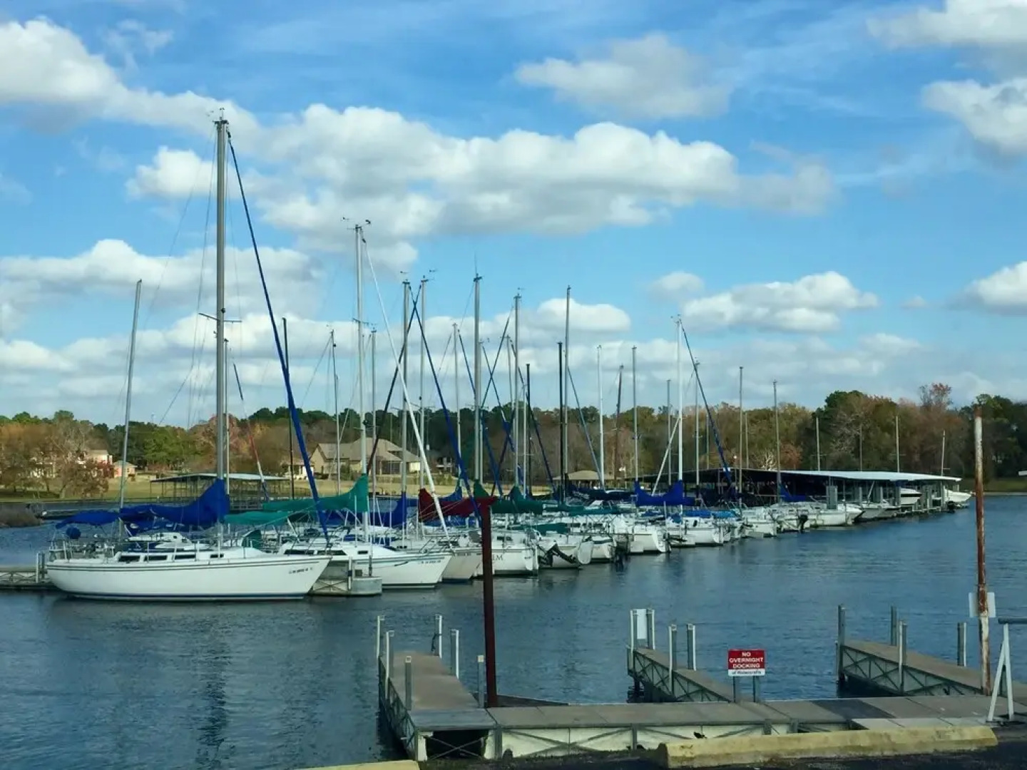 Southern Empress Lakeside Condominiums