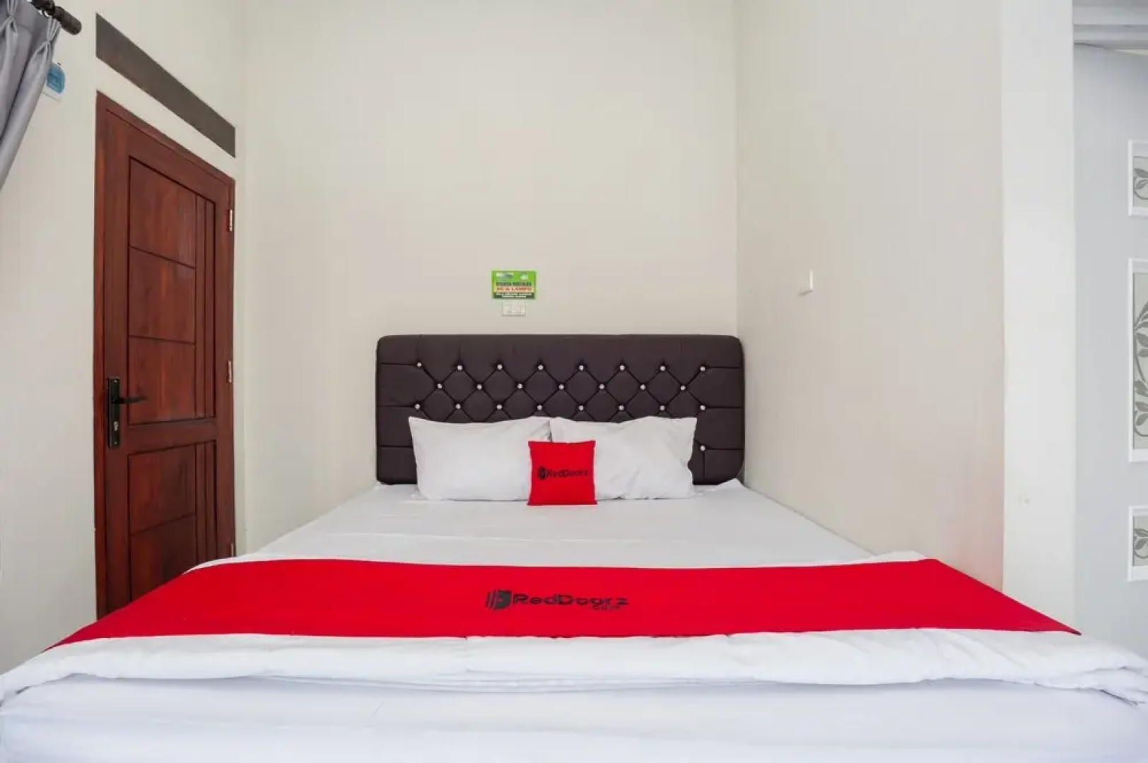 RedDoorz @ Jalan Urip Sumoharjo Lampung 2