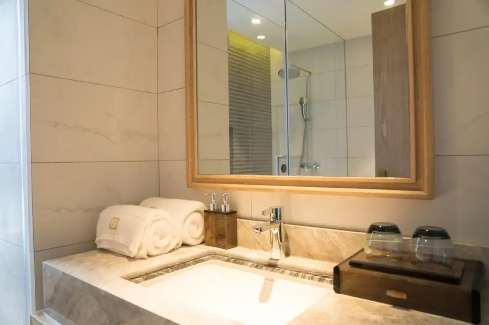 Dali Wu Cai Yun Hotel