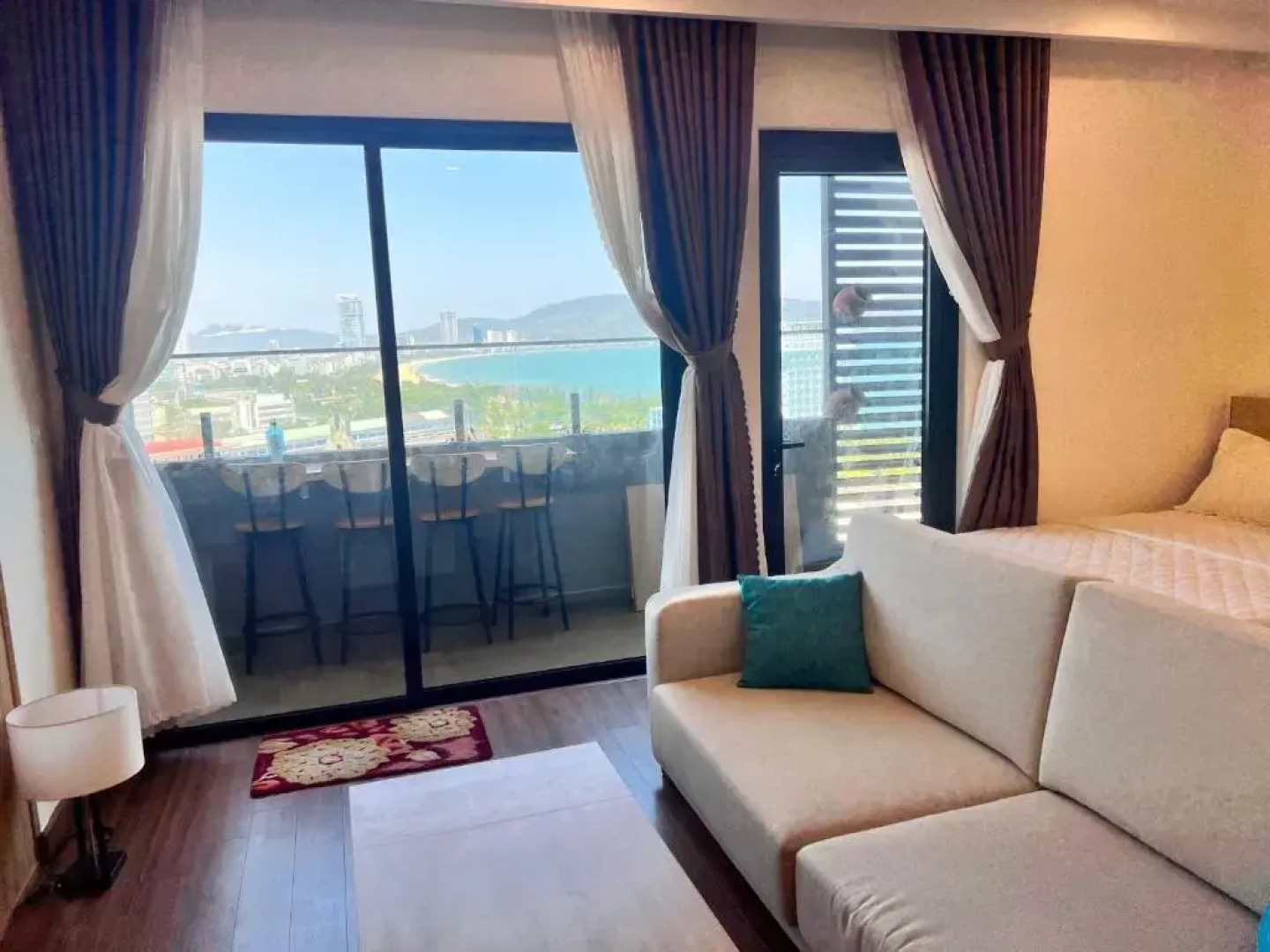 FLC Sea tower 12A.05