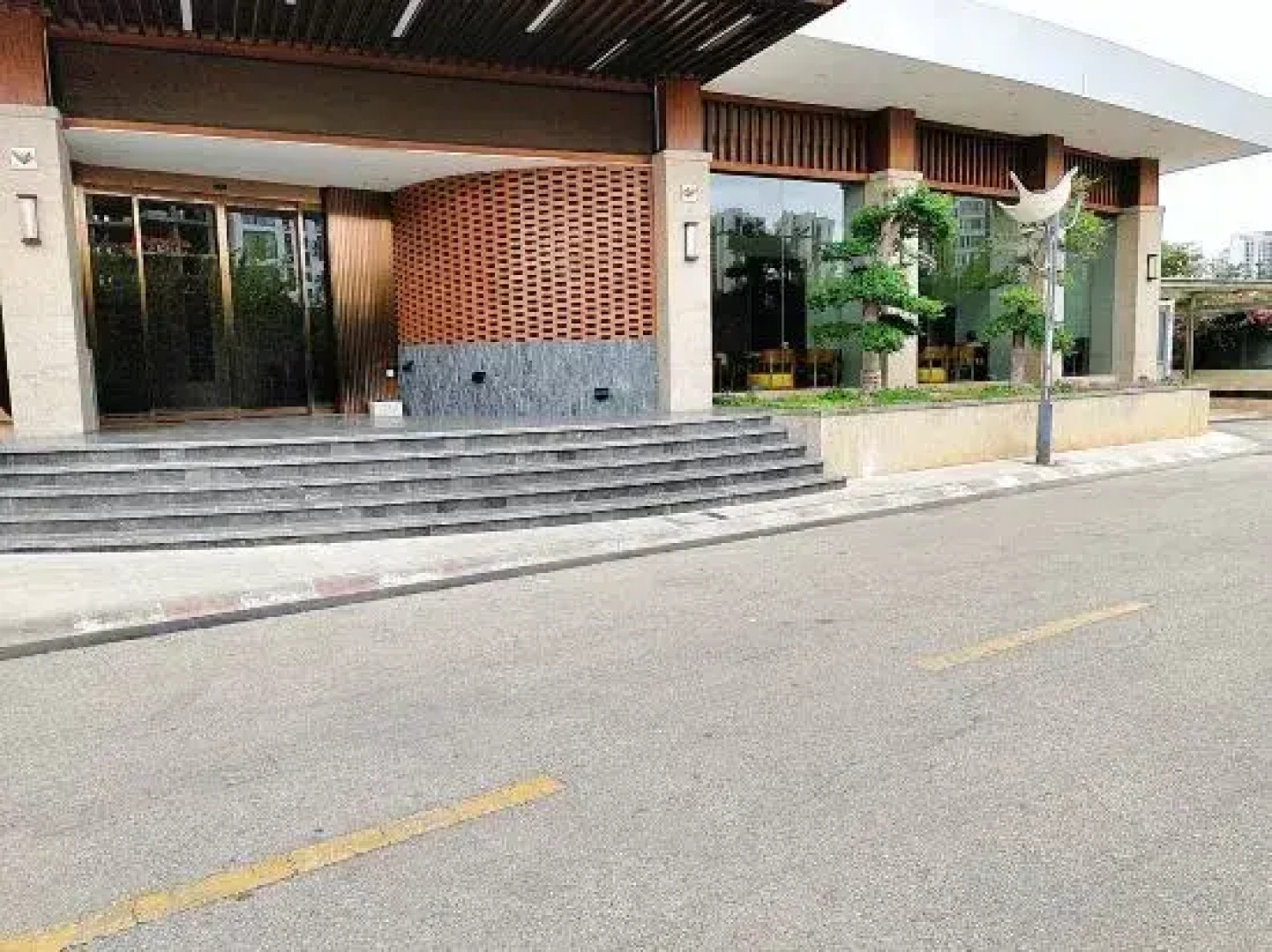 Jinsha Bandao Lake-view Yangsheng Hotel