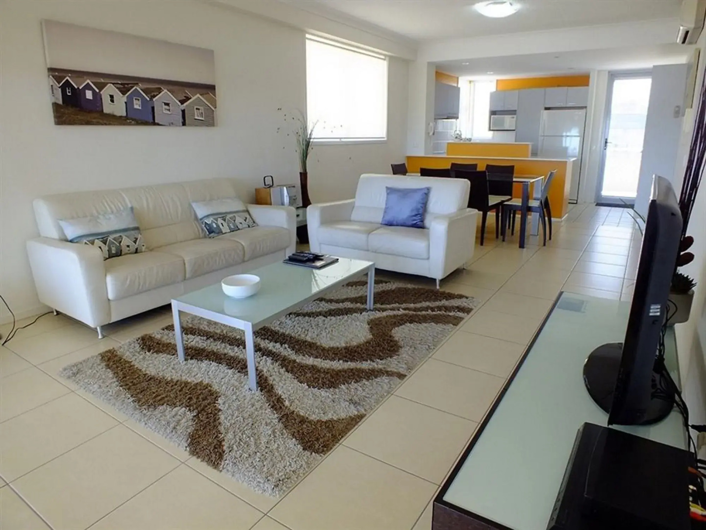 Pacific Marina Apartments