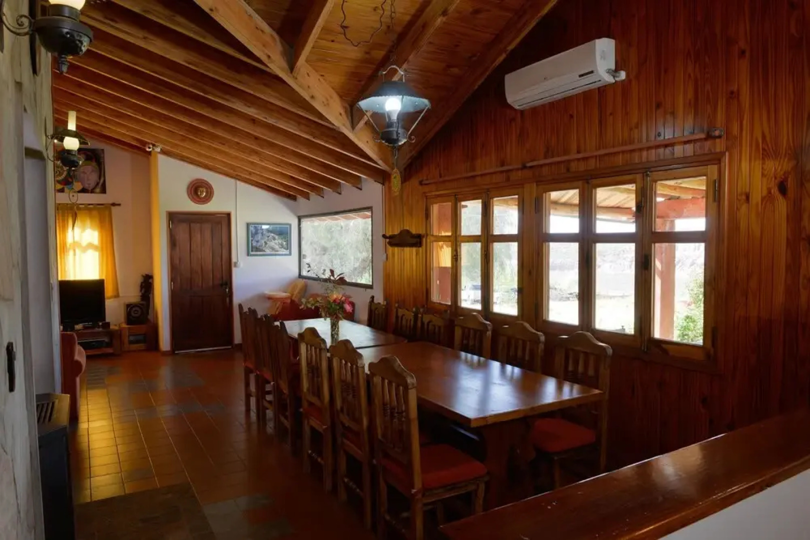 Entre Montañas y Rio