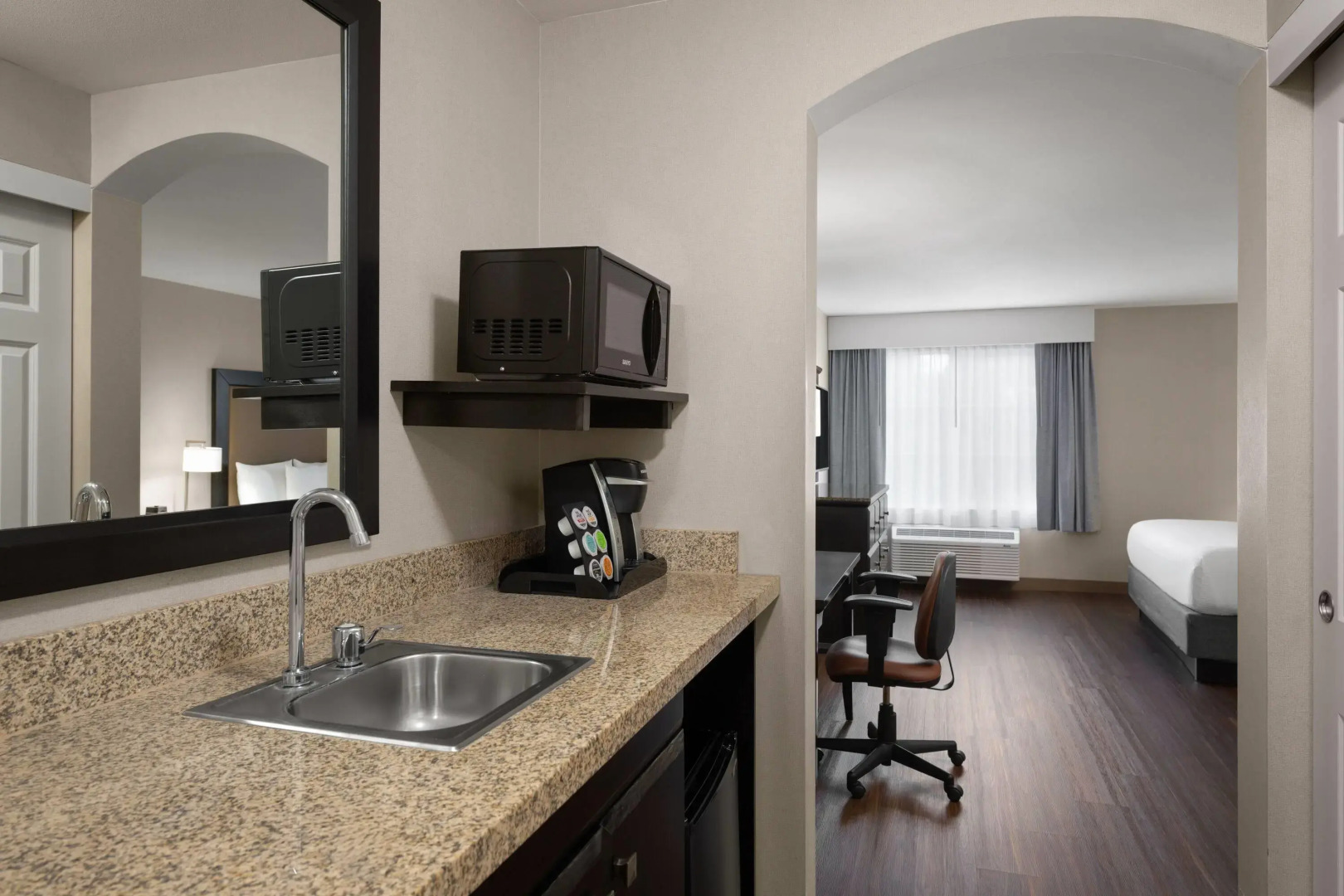 La Quinta Inn & Suites by Wyndham Paso Robles