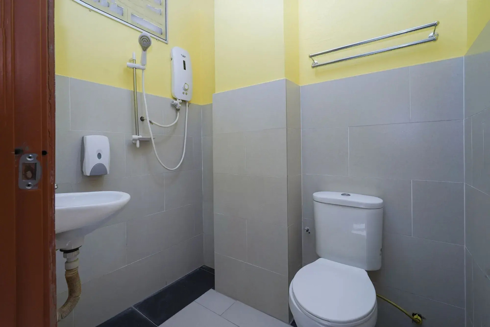 Super OYO 90009 Bangi Sri Minang Guesthouse