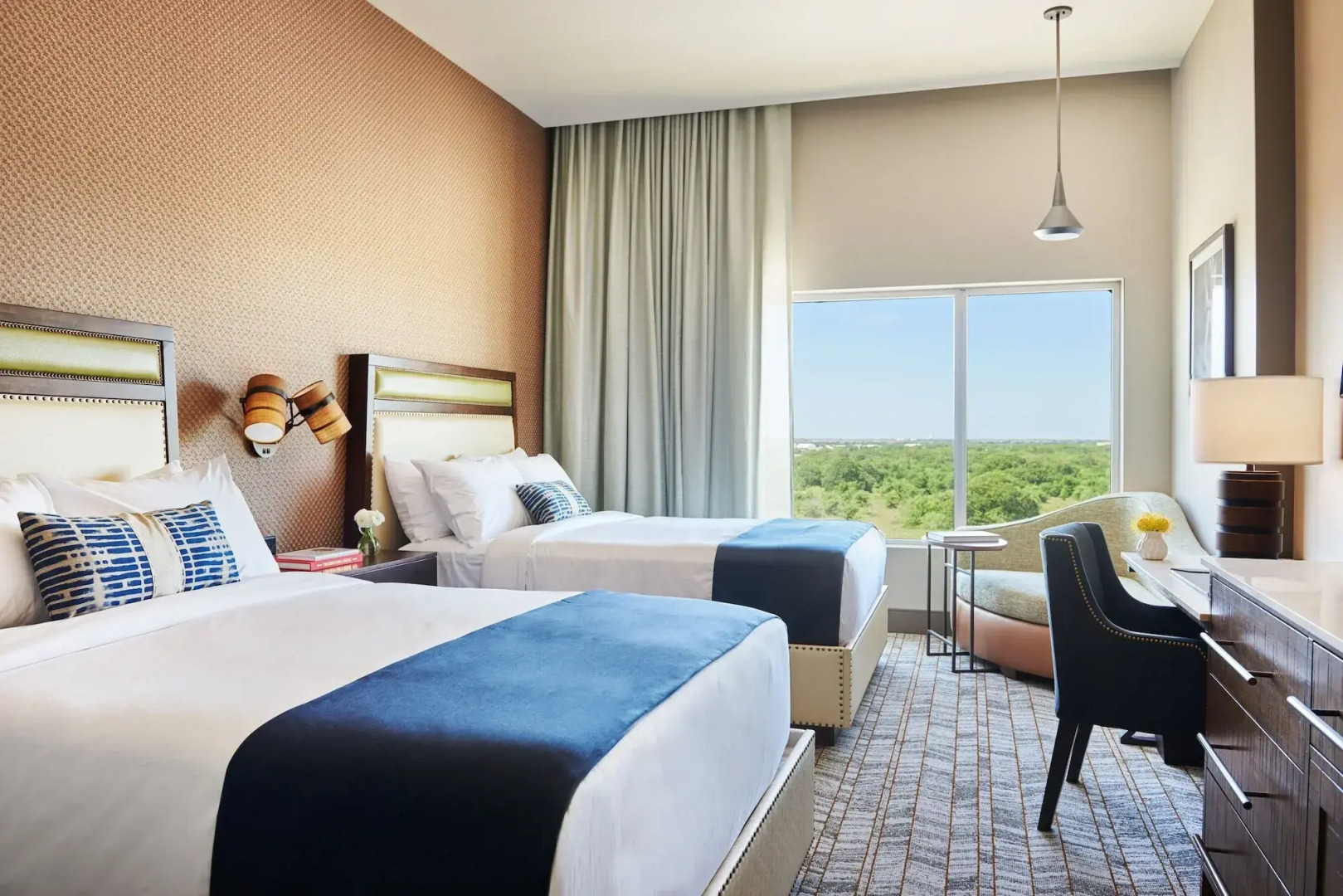 The Stella Hotel, Autograph Collection