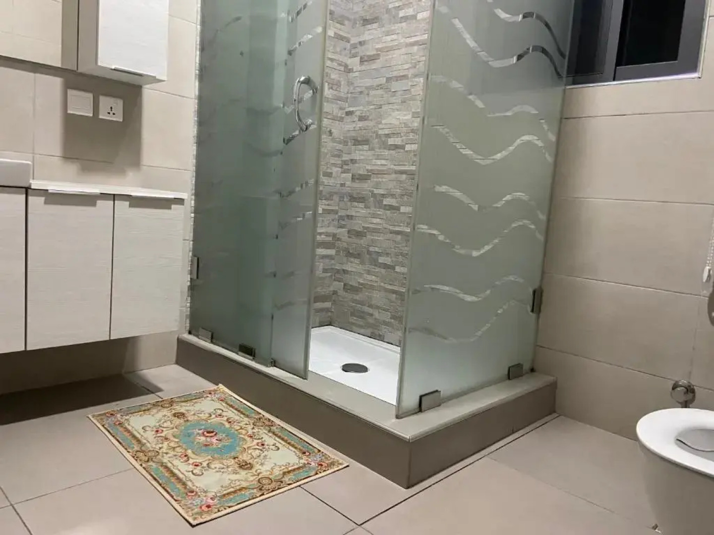 Queens View Apartment