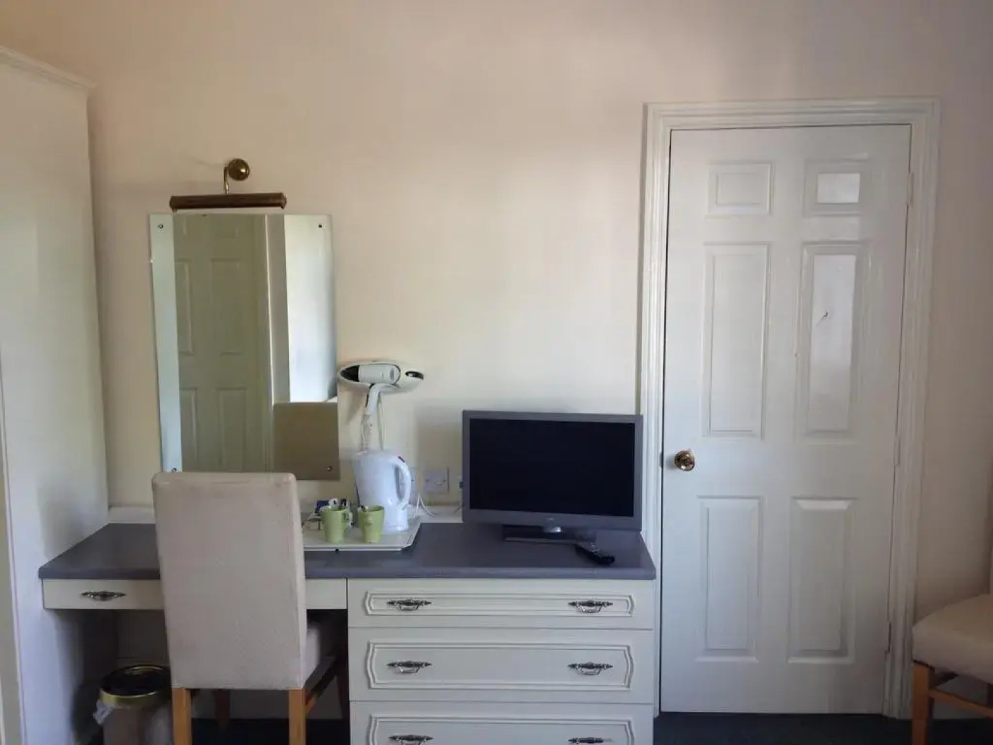 Sir Douglas Haig Inn