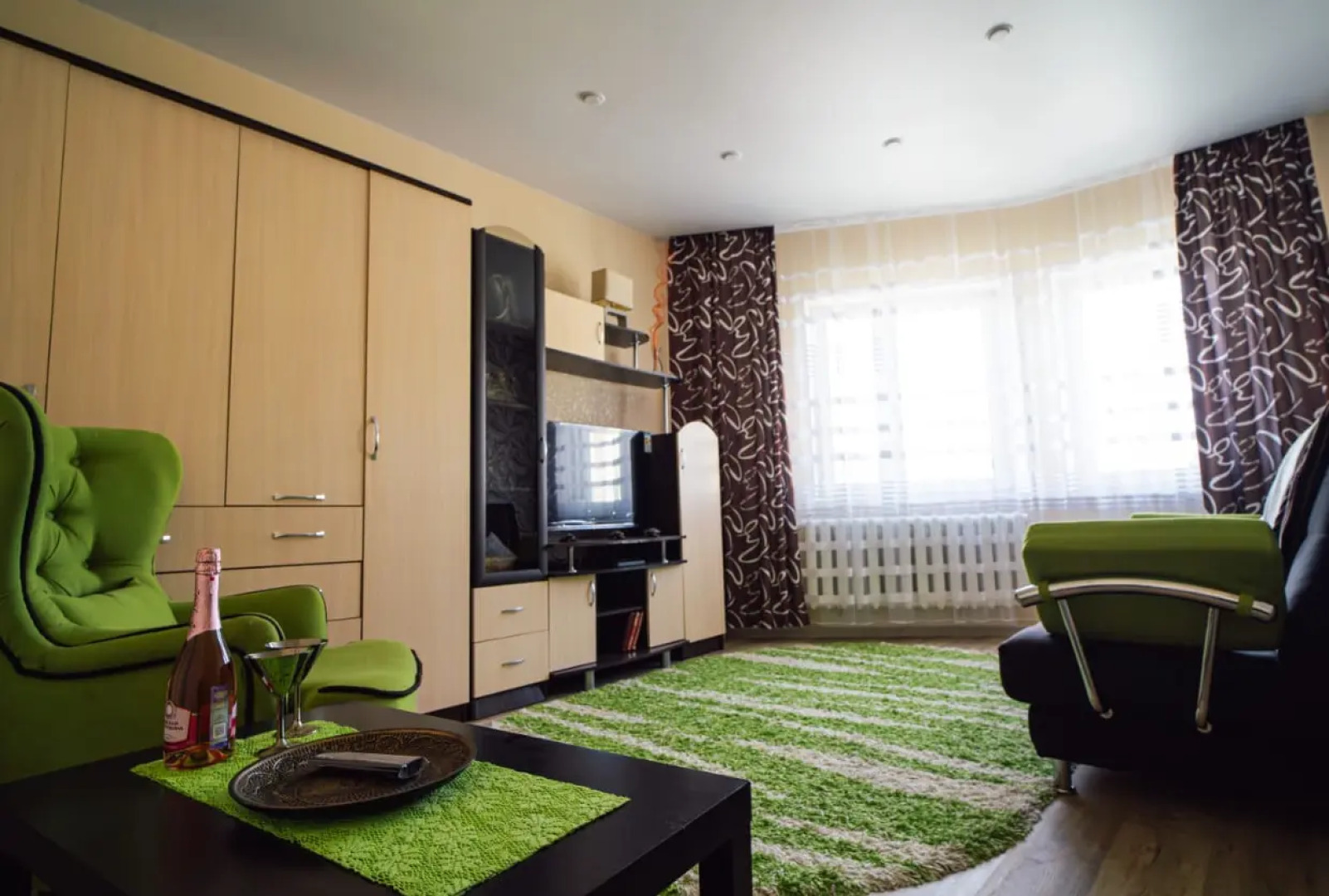 Апартаменты на улице Парковая 6