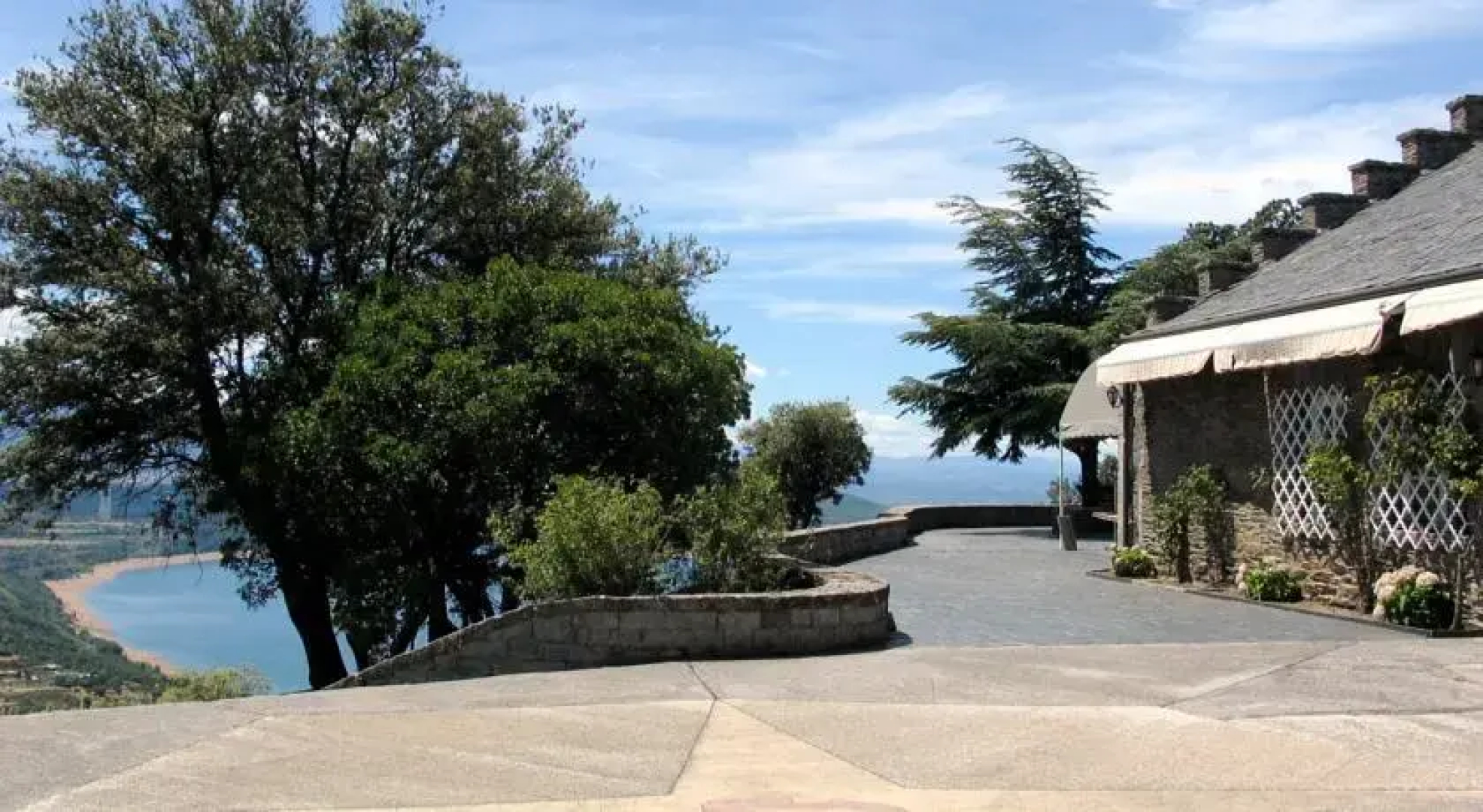 Hotel La Peña
