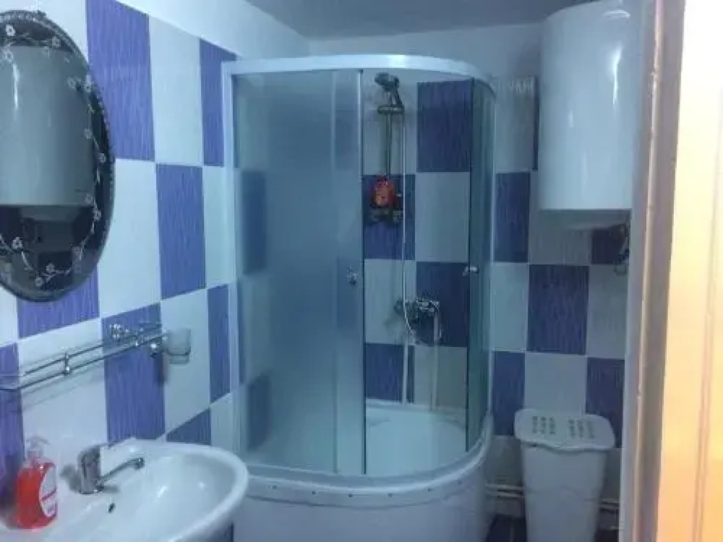 Pensiunea Lili Novaci