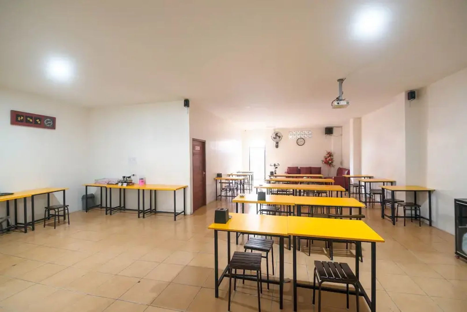 OYO 1484 Sentosa Guest House