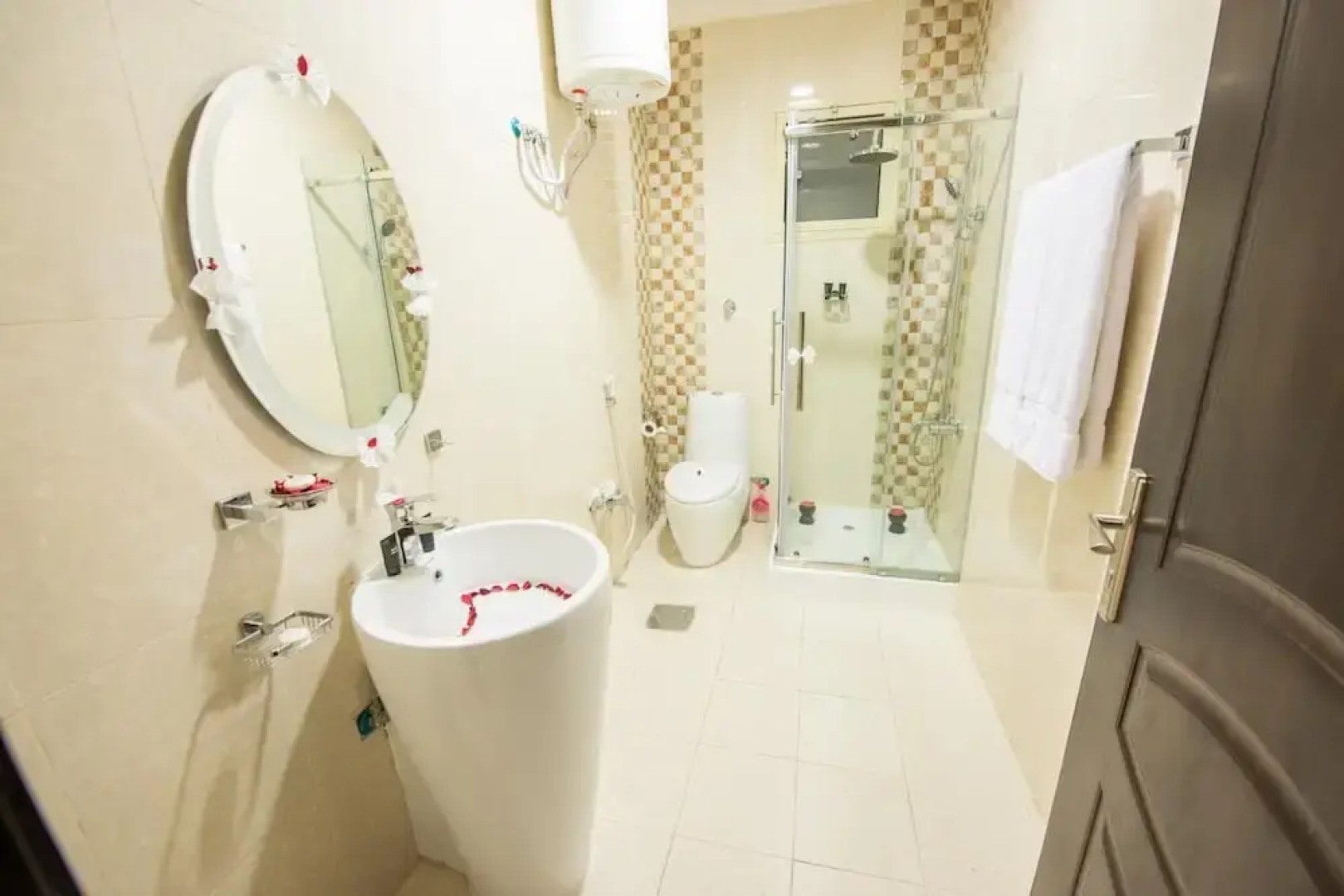 Al Masem Luxury Hotel Suites 5