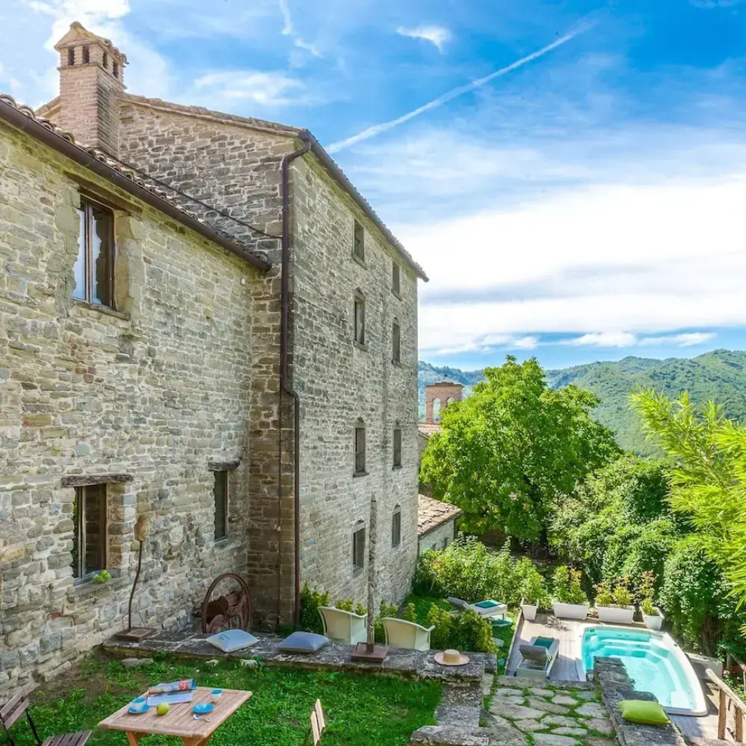 Casa del Mandorlo 8 Emma Villas