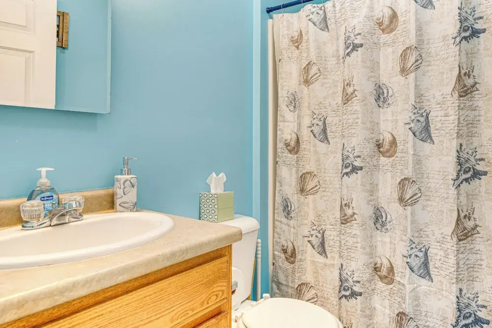 1 Mi to Beach: Cottage w/ Pool Access in Wells