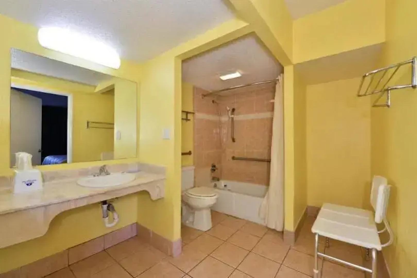 Econo Lodge Space Center