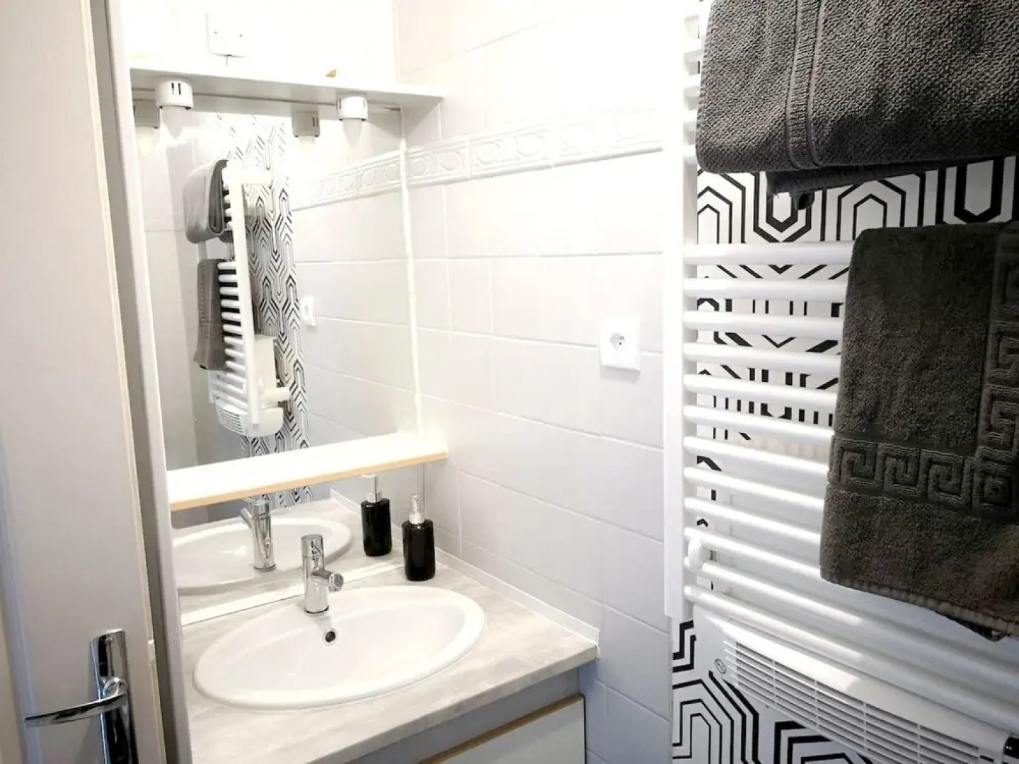 Studio in Montargis, With Wifi