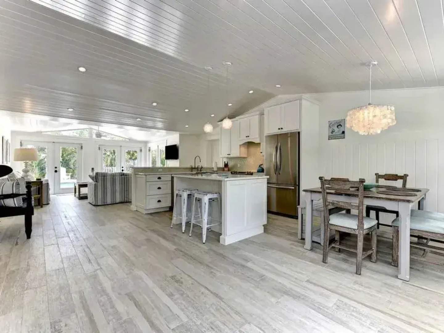 Beach Pearl 212 Archer Way by RedAwning