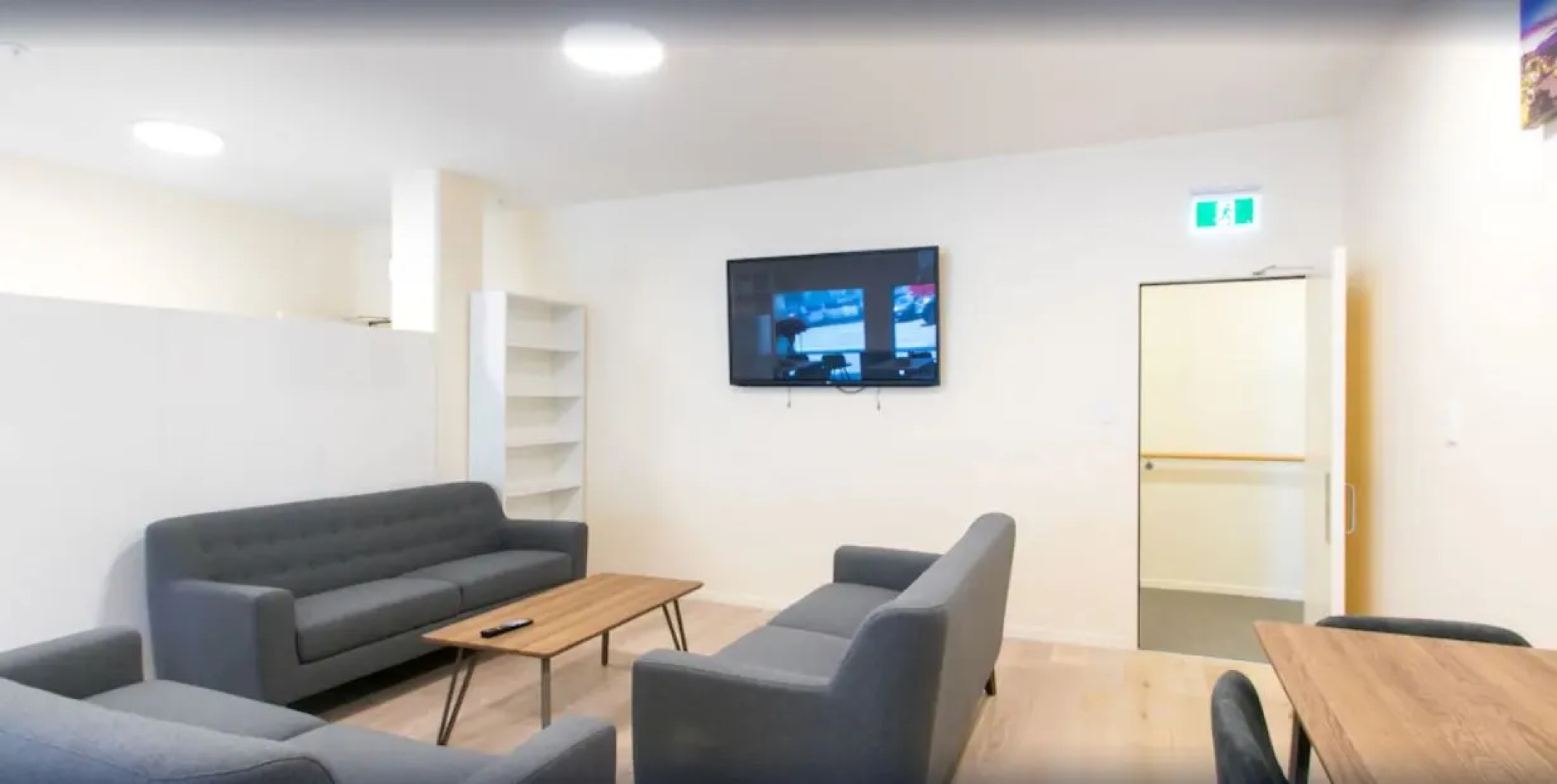 Hobson Lodge - Hostel