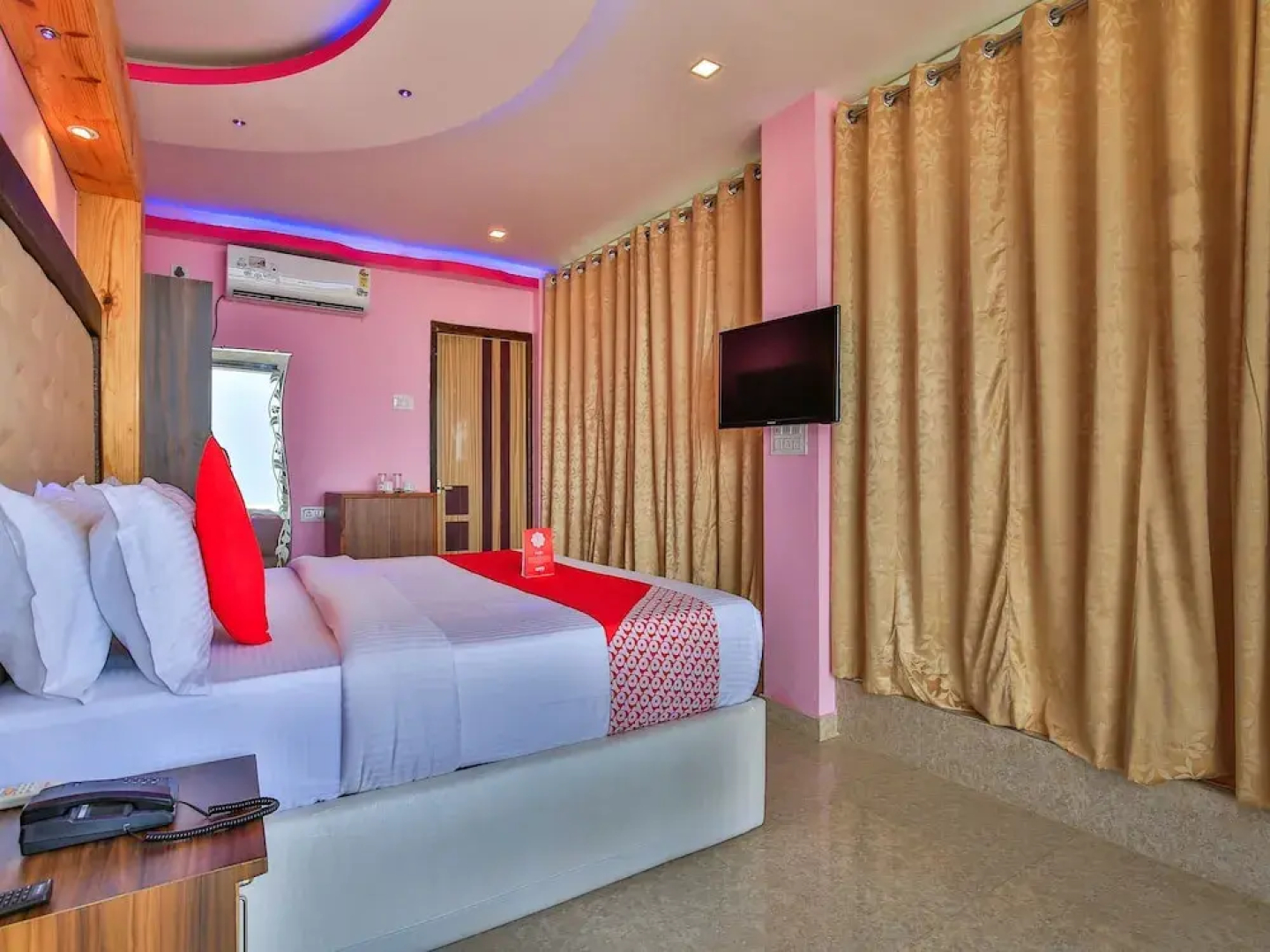 OYO 5608 Boomerang Beach Resort