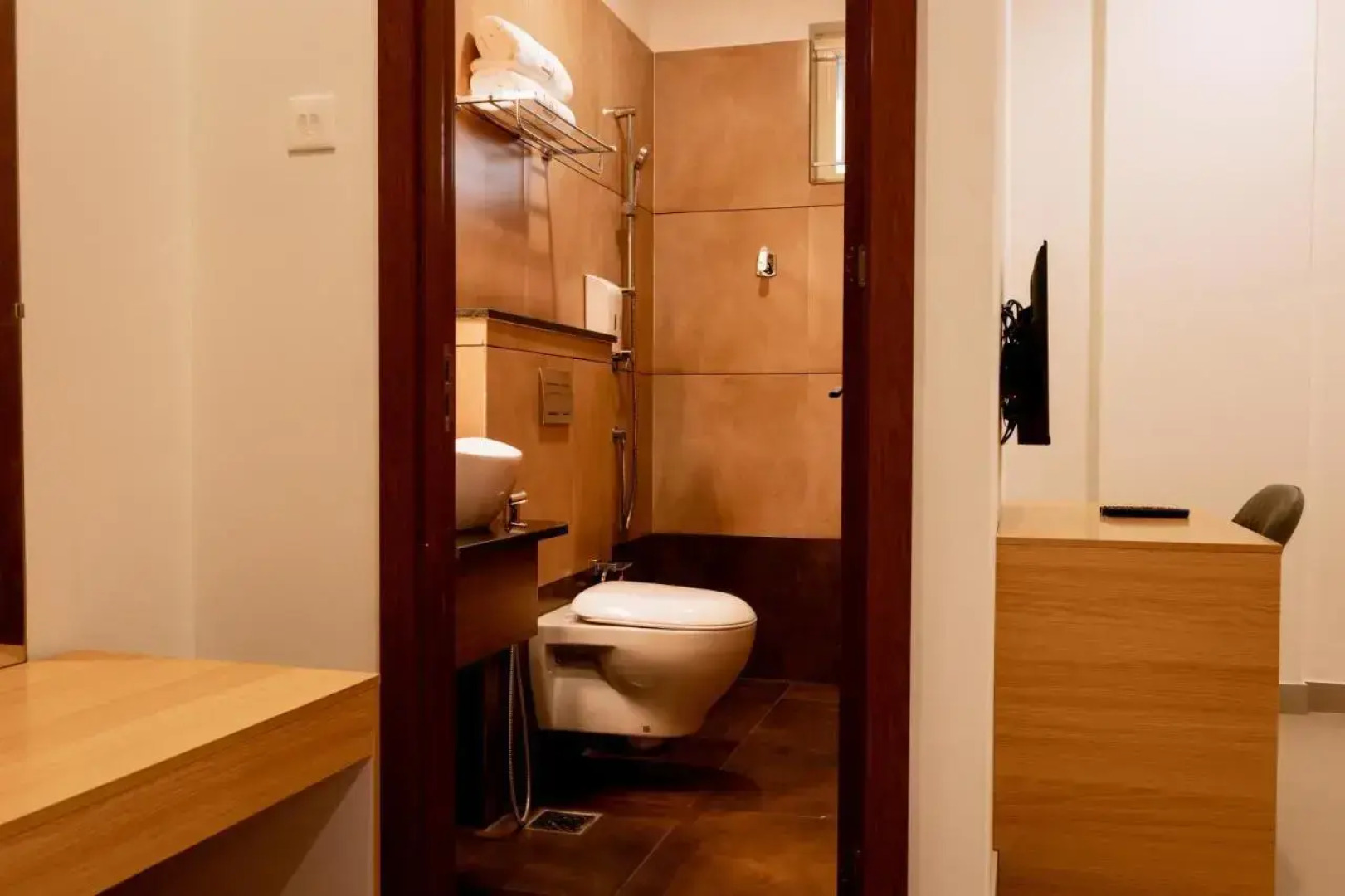 Dreamotel Luxury Suits And Rooms