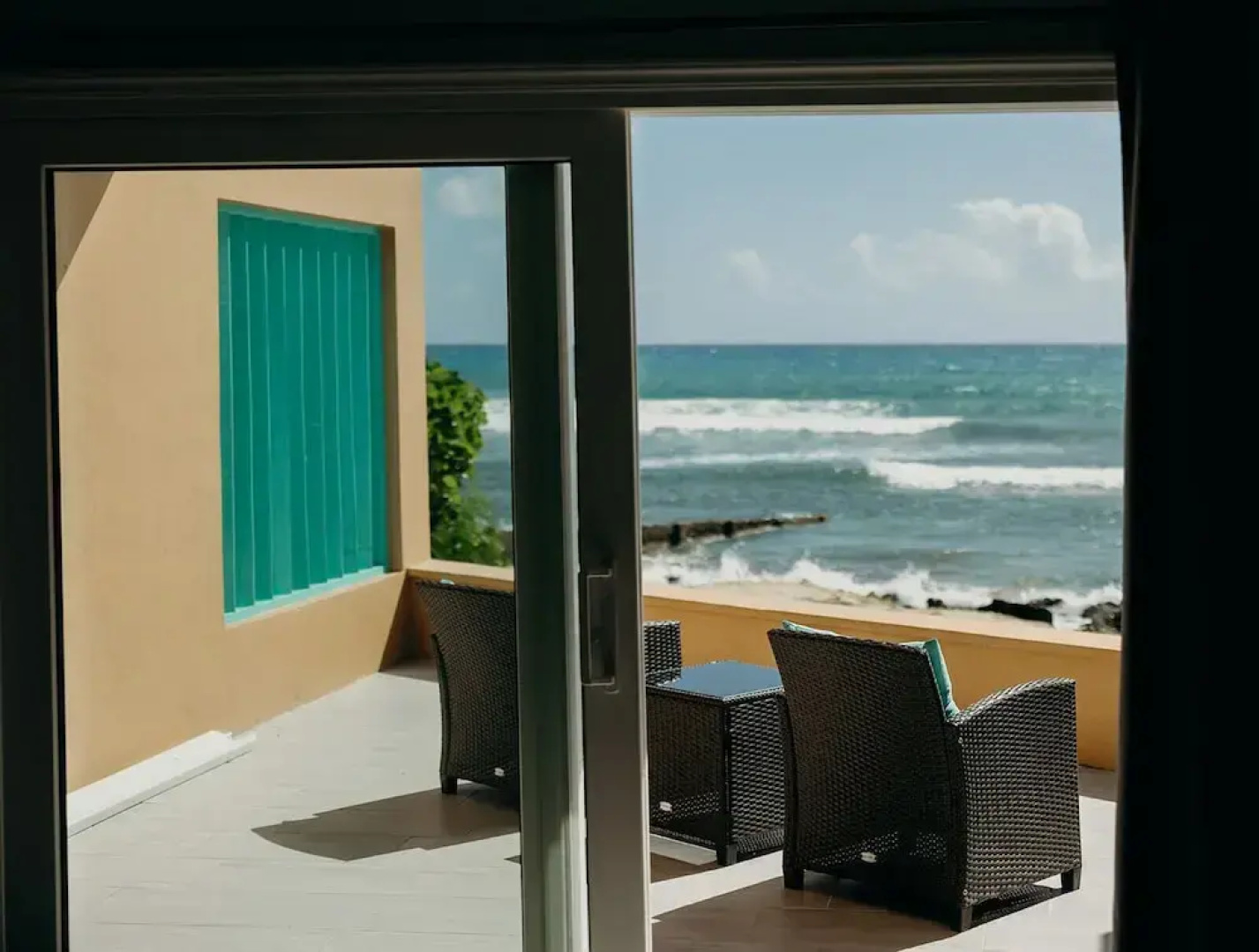 Grapetree Bay Hotel & Villas