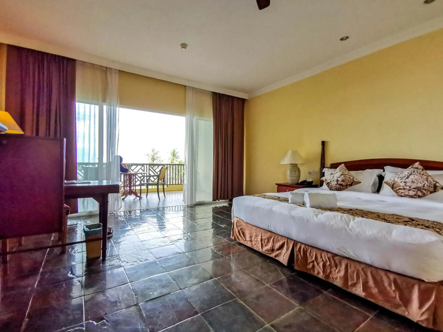 Palm Beach Resort & Spa