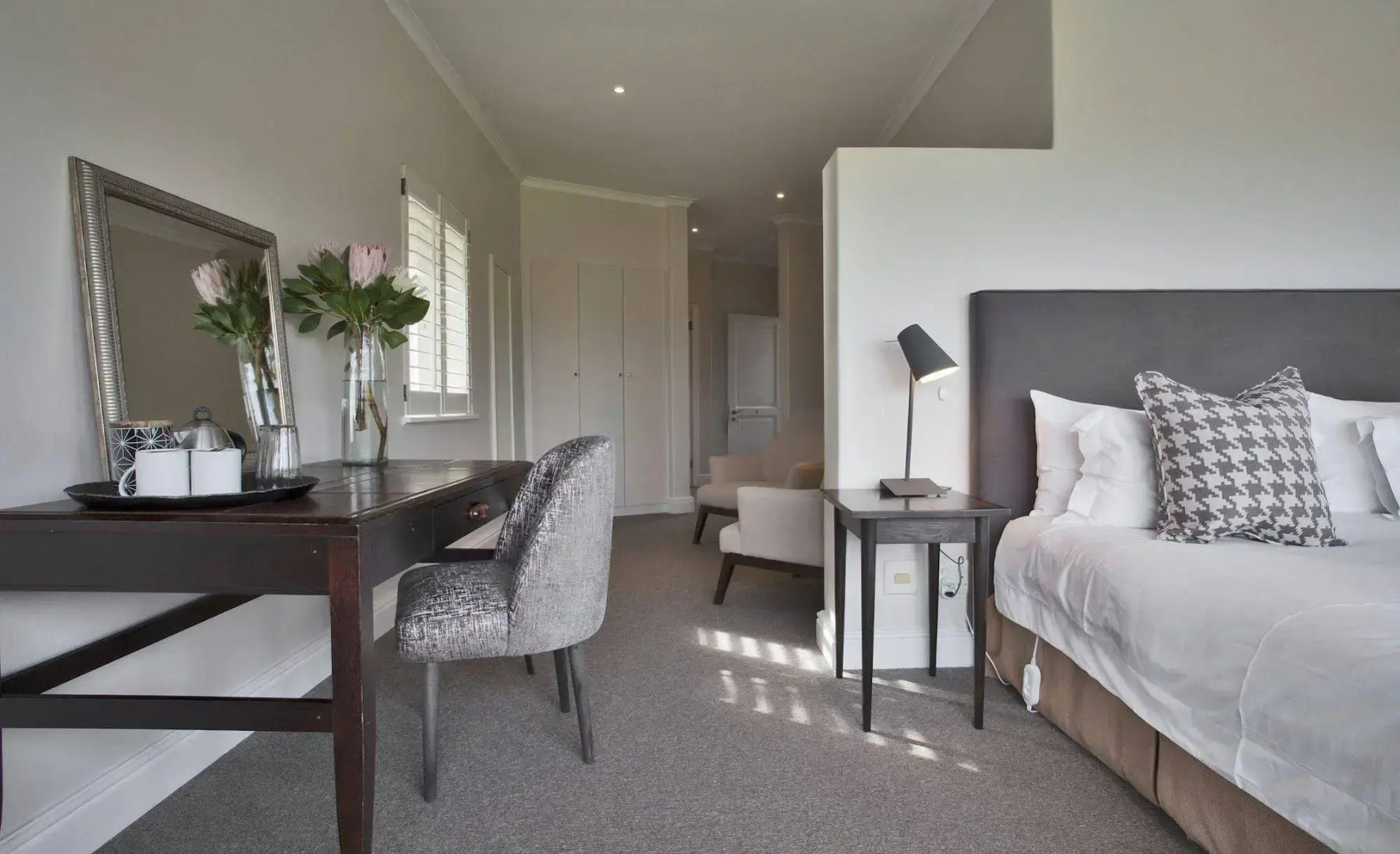 Sugarbird Manor at Protea Heights Farm