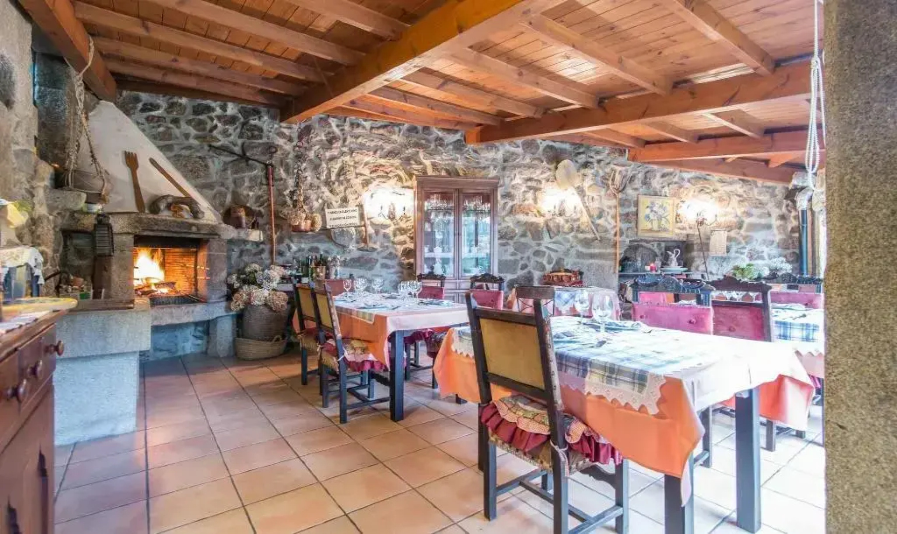 Casa Das Pias