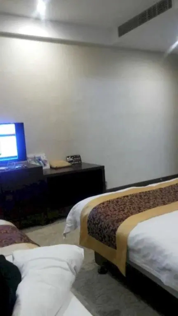 Nanlin Holiday Hotel