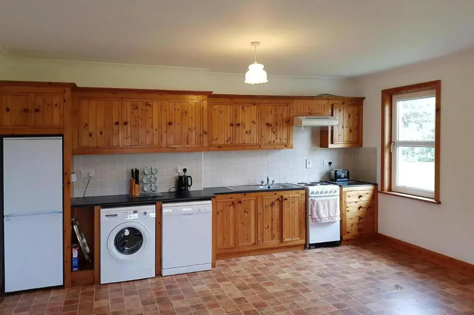 Cottage, Reinskea In Reinskea